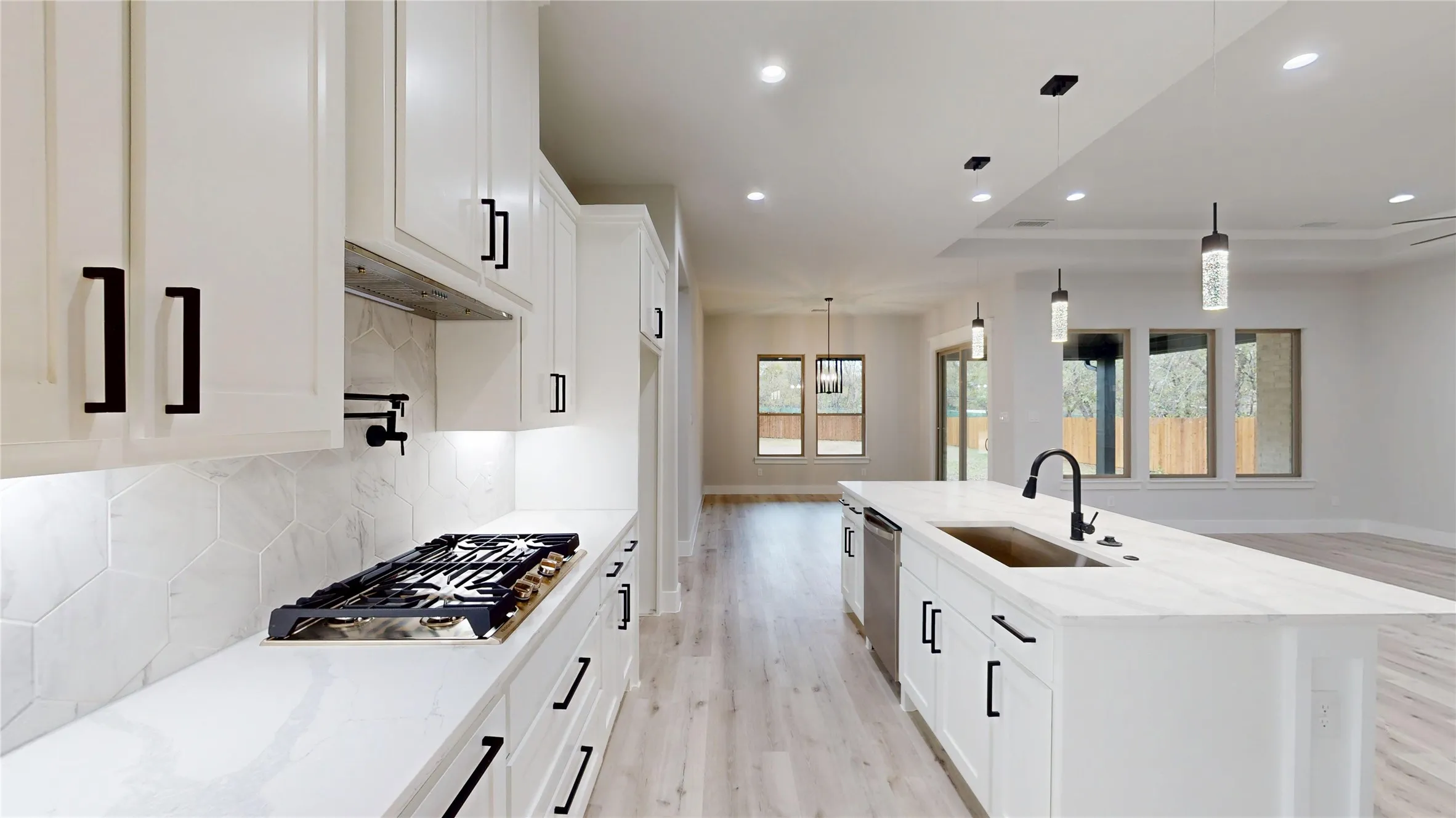 Single Family Residence For Sale in Denton County , 716 Del Drive, Denton, Texas 76207, 4 Bedrooms, 3 Bathrooms, 2 Garage spaces, 2,354 Sqft, built in 2025, New Construction - Complete, Price $489,437, mls#21126842, Real Estate Agent in Denton, Homes For Sale in Denton county, Homes For Sale in Denton, Realtor in Denton Texas, Real Estate Brokerage Independent Realty Texas, Luminita Cordes Realtor