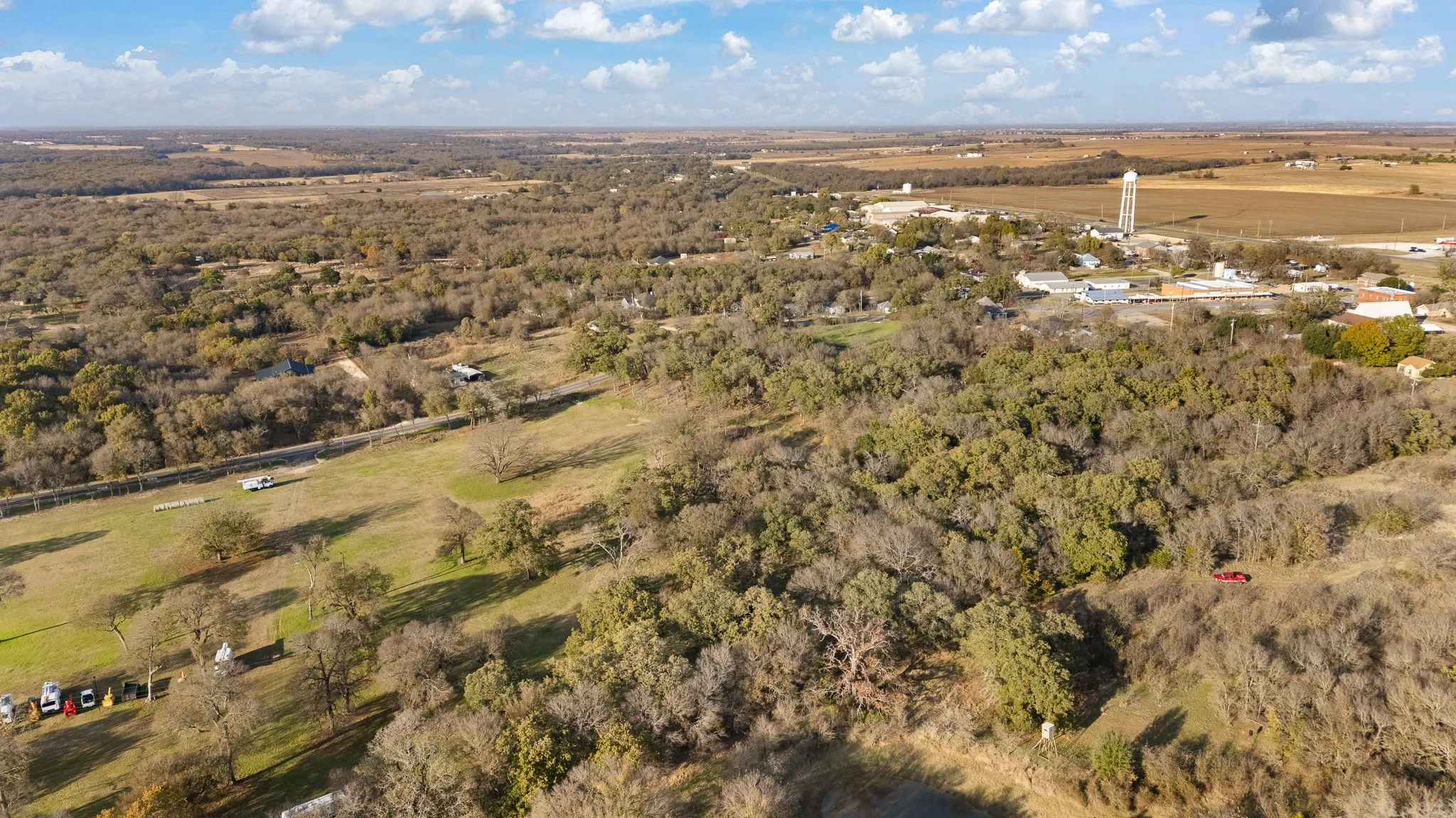 Aerial view of property's location featuring rural landscape