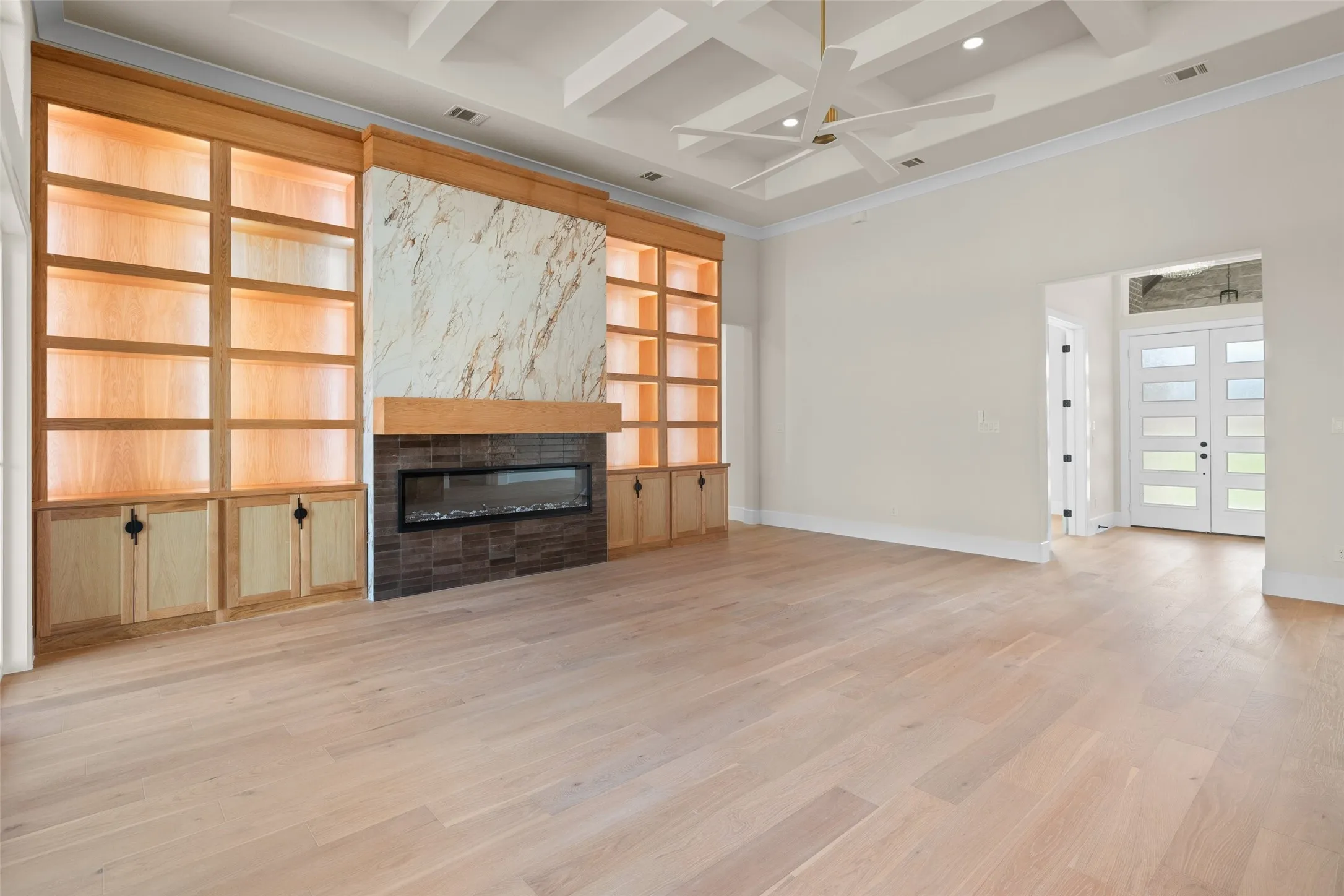 Single Family Residence For Sale in Hood County , 2416 Candlestick Drive, Granbury, Texas 76049, 4 Bedroom, 4 Bathroom, 3 Garage spaces, 3,200 Sqft, built in 2026, New Construction - Complete, mls#21127146, Real Estate Agent in Granbury, Homes For Sale in Hood county, Homes For Sale in Granbury, Realtor in Granbury Texas, Real Estate Brokerage Independent Realty Texas, Luminita Cordes Realtor
