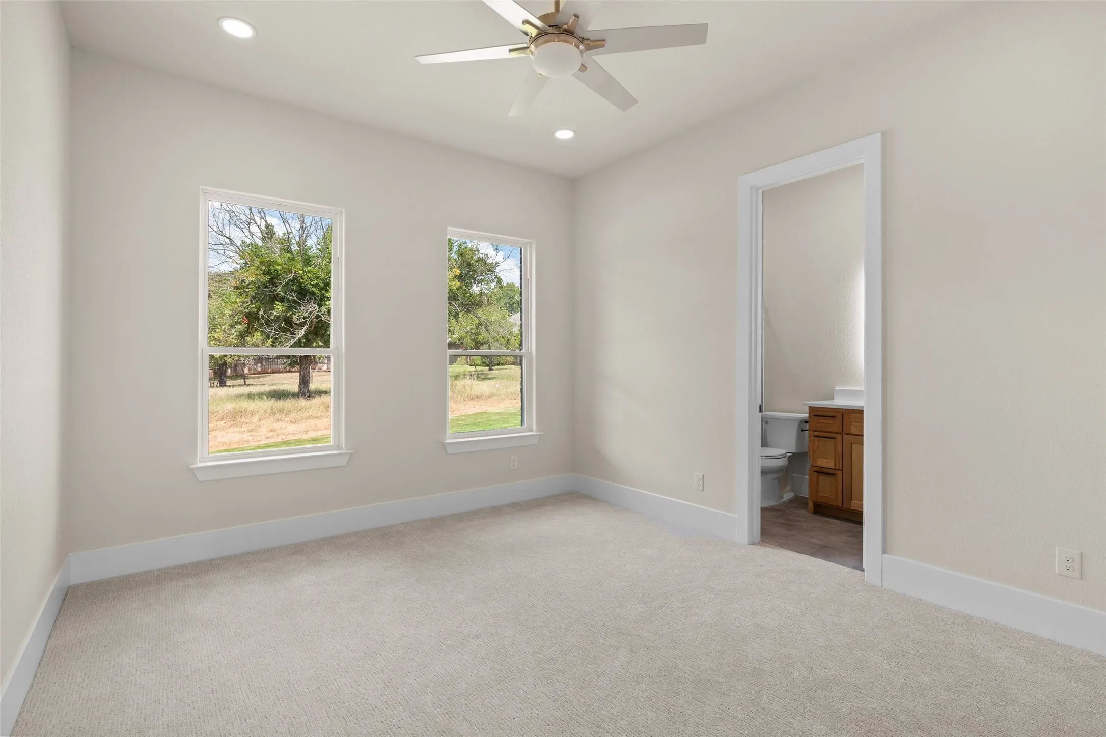 Single Family Residence For Sale in Hood County , 2416 Candlestick Drive, Granbury, Texas 76049, 4 Bedroom, 4 Bathroom, 3 Garage spaces, 3,200 Sqft, built in 2026, New Construction - Complete, mls#21127146, Real Estate Agent in Granbury, Homes For Sale in Hood county, Homes For Sale in Granbury, Realtor in Granbury Texas, Real Estate Brokerage Independent Realty Texas, Luminita Cordes Realtor