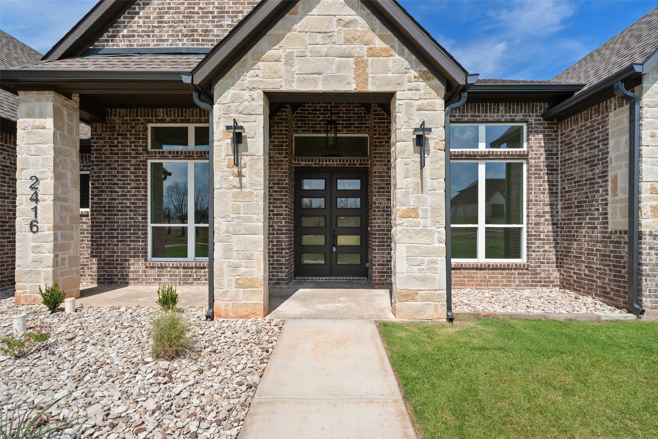 Single Family Residence For Sale in Hood County , 2416 Candlestick Drive, Granbury, Texas 76049, 4 Bedroom, 4 Bathroom, 3 Garage spaces, 3,200 Sqft, built in 2026, New Construction - Complete, mls#21127146, Real Estate Agent in Granbury, Homes For Sale in Hood county, Homes For Sale in Granbury, Realtor in Granbury Texas, Real Estate Brokerage Independent Realty Texas, Luminita Cordes Realtor