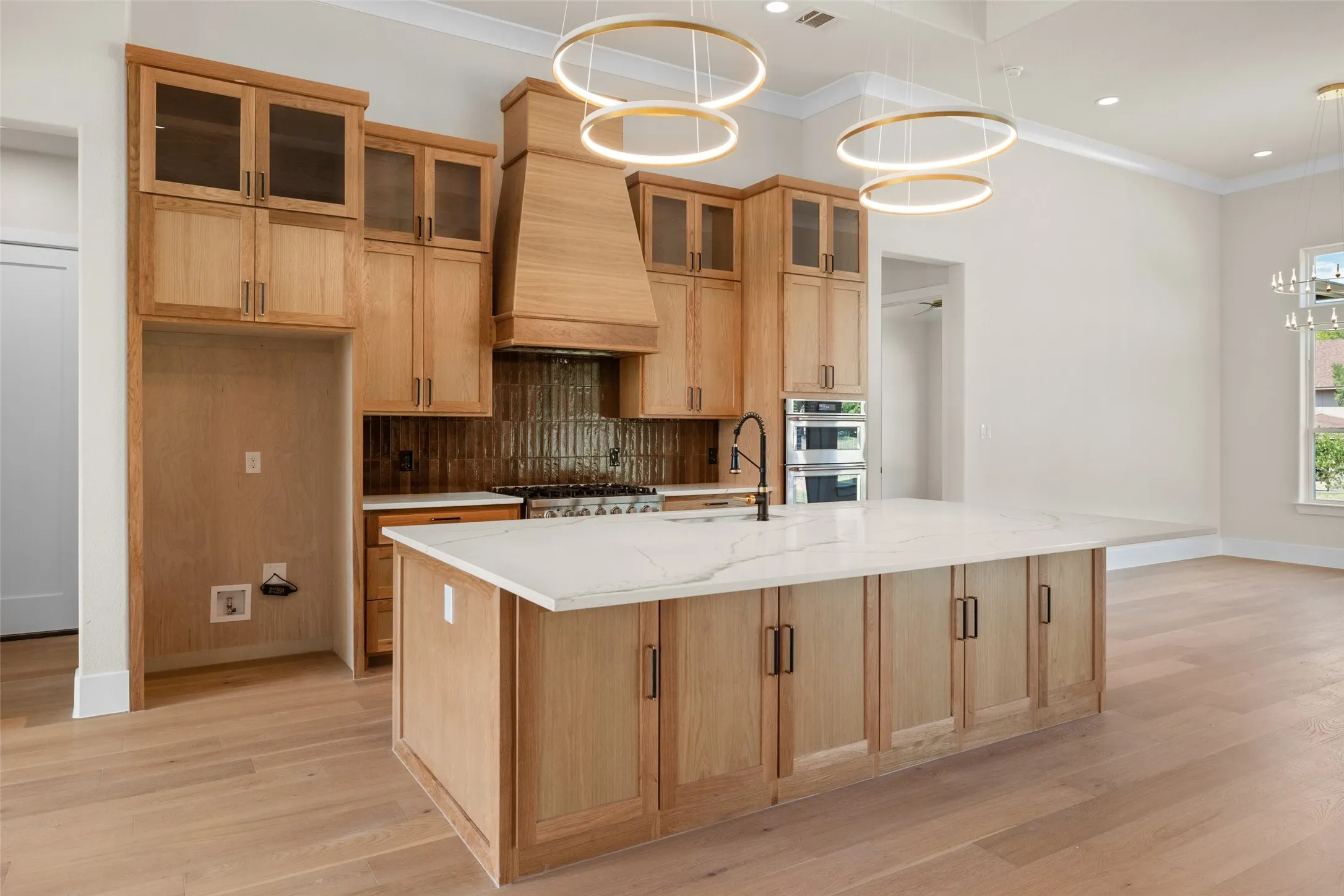 Single Family Residence For Sale in Hood County , 2416 Candlestick Drive, Granbury, Texas 76049, 4 Bedroom, 4 Bathroom, 3 Garage spaces, 3,200 Sqft, built in 2026, New Construction - Complete, mls#21127146, Real Estate Agent in Granbury, Homes For Sale in Hood county, Homes For Sale in Granbury, Realtor in Granbury Texas, Real Estate Brokerage Independent Realty Texas, Luminita Cordes Realtor