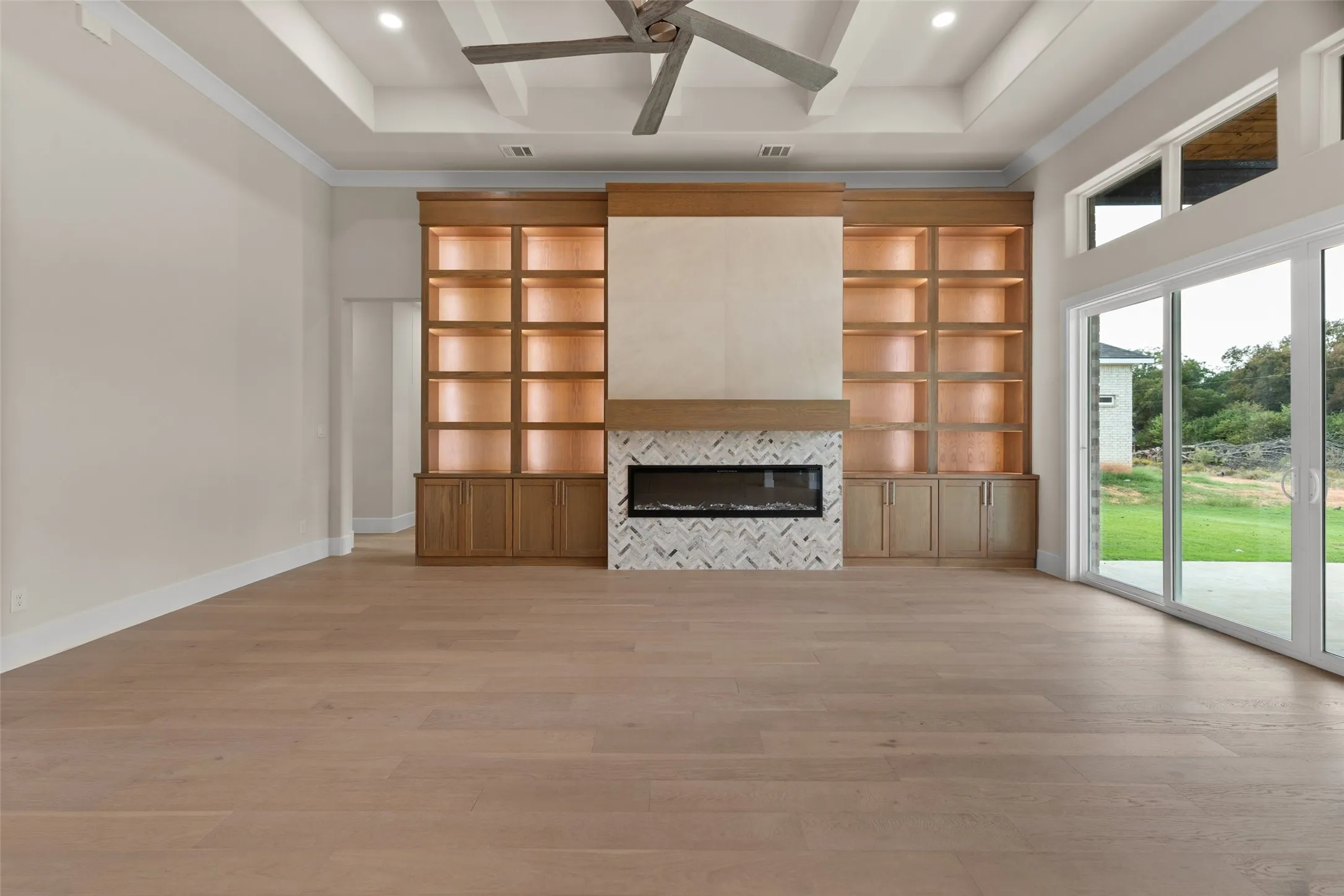 Single Family Residence For Sale in Hood County , 2300 Candlestick Drive, Granbury, Texas 76049, 4 Bedroom, 4 Bathroom, 3 Garage spaces, 3,200 Sqft, built in 2026, New Construction - Complete, mls#21127129, Real Estate Agent in Granbury, Homes For Sale in Hood county, Homes For Sale in Granbury, Realtor in Granbury Texas, Real Estate Brokerage Independent Realty Texas, Luminita Cordes Realtor