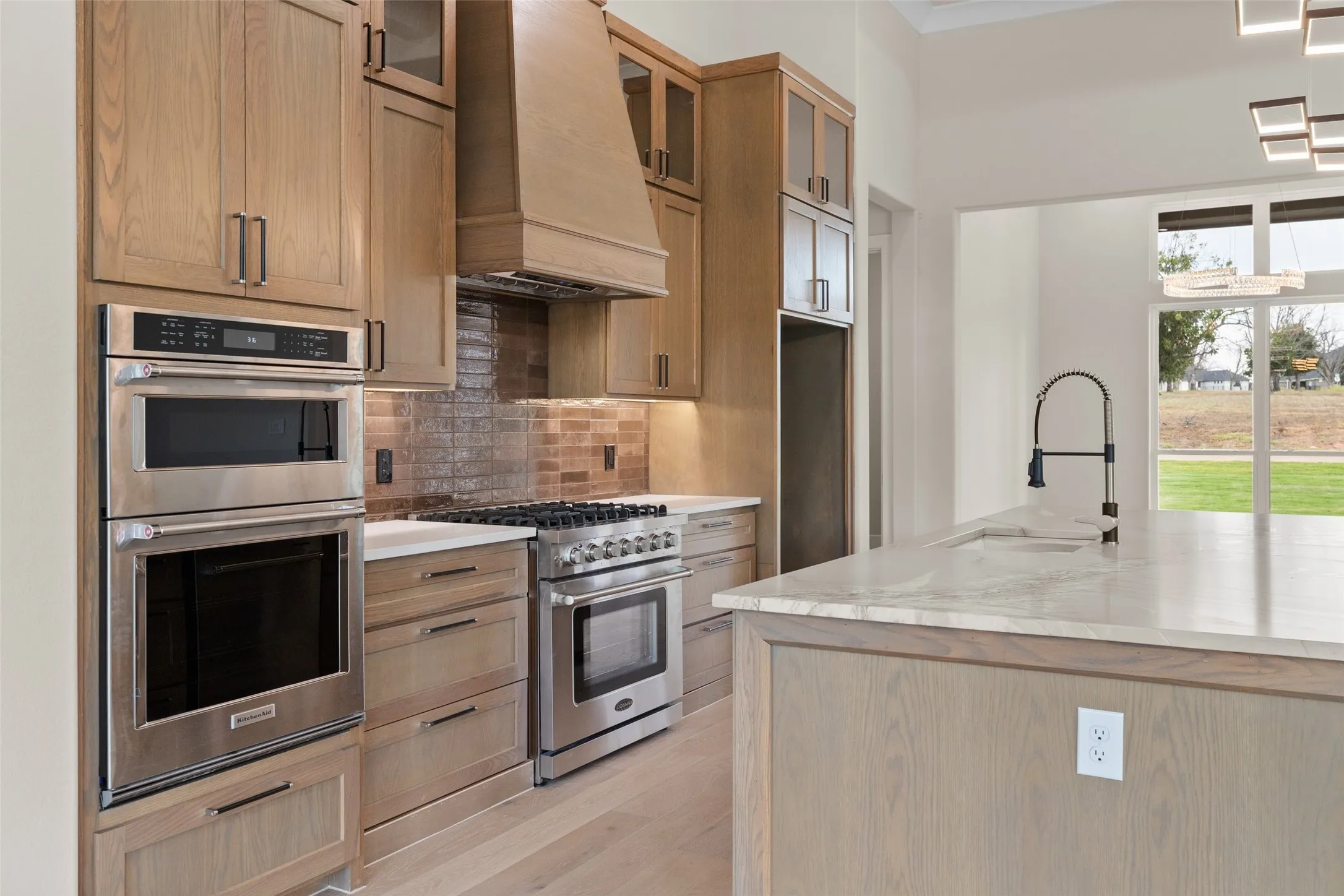 Single Family Residence For Sale in Hood County , 2300 Candlestick Drive, Granbury, Texas 76049, 4 Bedroom, 4 Bathroom, 3 Garage spaces, 3,200 Sqft, built in 2026, New Construction - Complete, mls#21127129, Real Estate Agent in Granbury, Homes For Sale in Hood county, Homes For Sale in Granbury, Realtor in Granbury Texas, Real Estate Brokerage Independent Realty Texas, Luminita Cordes Realtor