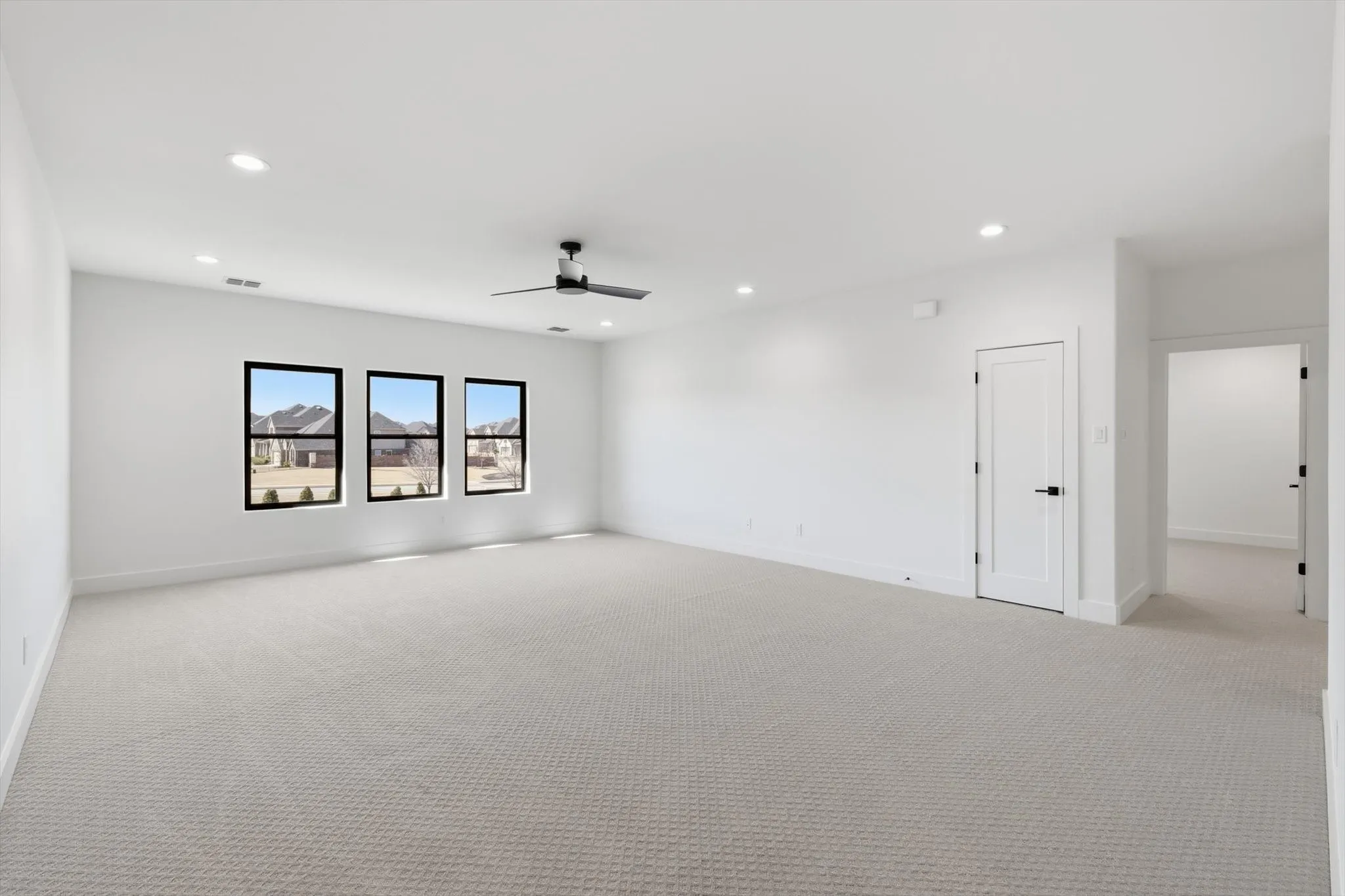 HUGE gameroom up!  This could be a homeschool area or any type of flex space.