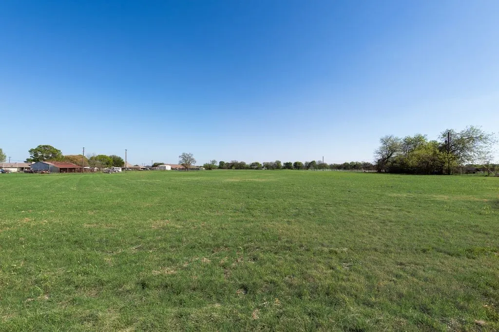 Improved Land For Sale in Ellis County , 0 Southwick Drive, Palmer, Texas 75152, 0, 0, Garage spaces, 0 Sqft, built in 0, mls#21127411, Real Estate Agent in Palmer, Homes For Sale in Ellis county, Homes For Sale in Palmer, Realtor in Palmer Texas, Real Estate Brokerage Independent Realty Texas, Luminita Cordes Realtor