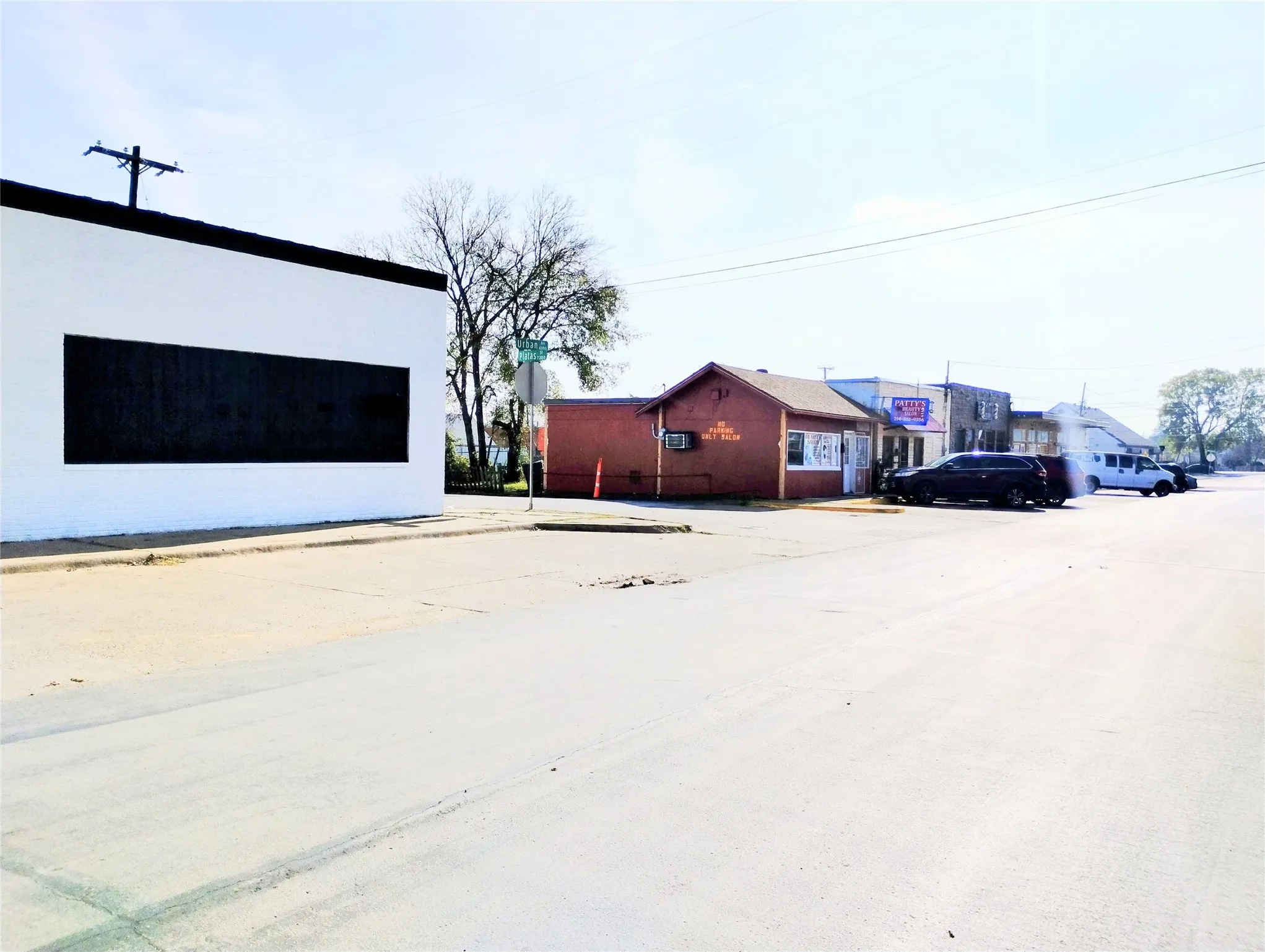 Retail For Sale in Dallas County , 4102 Urban Avenue, Dallas, Texas 75227, 0, 0, Garage spaces, 0 Sqft, built in 1946, Preowned, mls#21127433, Real Estate Agent in Dallas, Homes For Sale in Dallas county, Homes For Sale in Dallas, Realtor in Dallas Texas, Real Estate Brokerage Independent Realty Texas, Luminita Cordes Realtor
