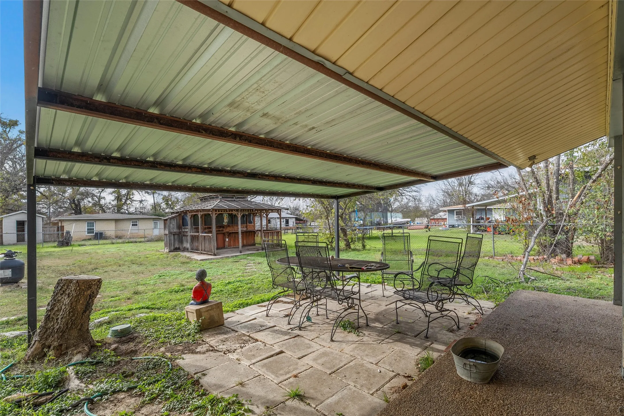 Single Family Residence For Sale in Bosque County , 306 S Cleveland, Meridian, Texas 76665, 4 Bedroom, 2 Bathroom, 2 Garage spaces, 2,328 Sqft, built in 1930, mls#21123563, Real Estate Agent in Meridian, Homes For Sale in Bosque county, Homes For Sale in Meridian, Realtor in Meridian Texas, Real Estate Brokerage Independent Realty Texas, Luminita Cordes Realtor