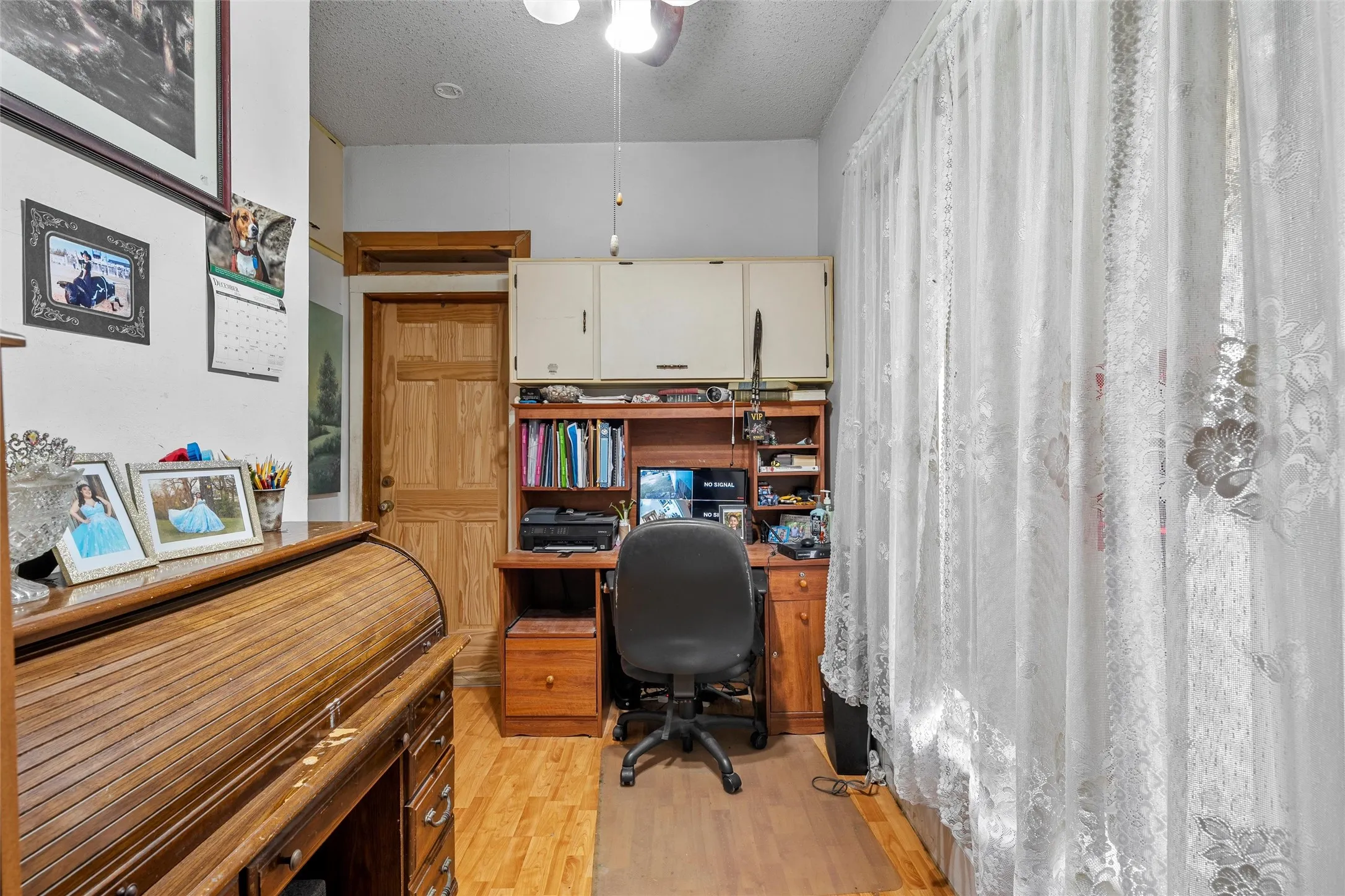 Single Family Residence For Sale in Bosque County , 306 S Cleveland, Meridian, Texas 76665, 4 Bedroom, 2 Bathroom, 2 Garage spaces, 2,328 Sqft, built in 1930, mls#21123563, Real Estate Agent in Meridian, Homes For Sale in Bosque county, Homes For Sale in Meridian, Realtor in Meridian Texas, Real Estate Brokerage Independent Realty Texas, Luminita Cordes Realtor