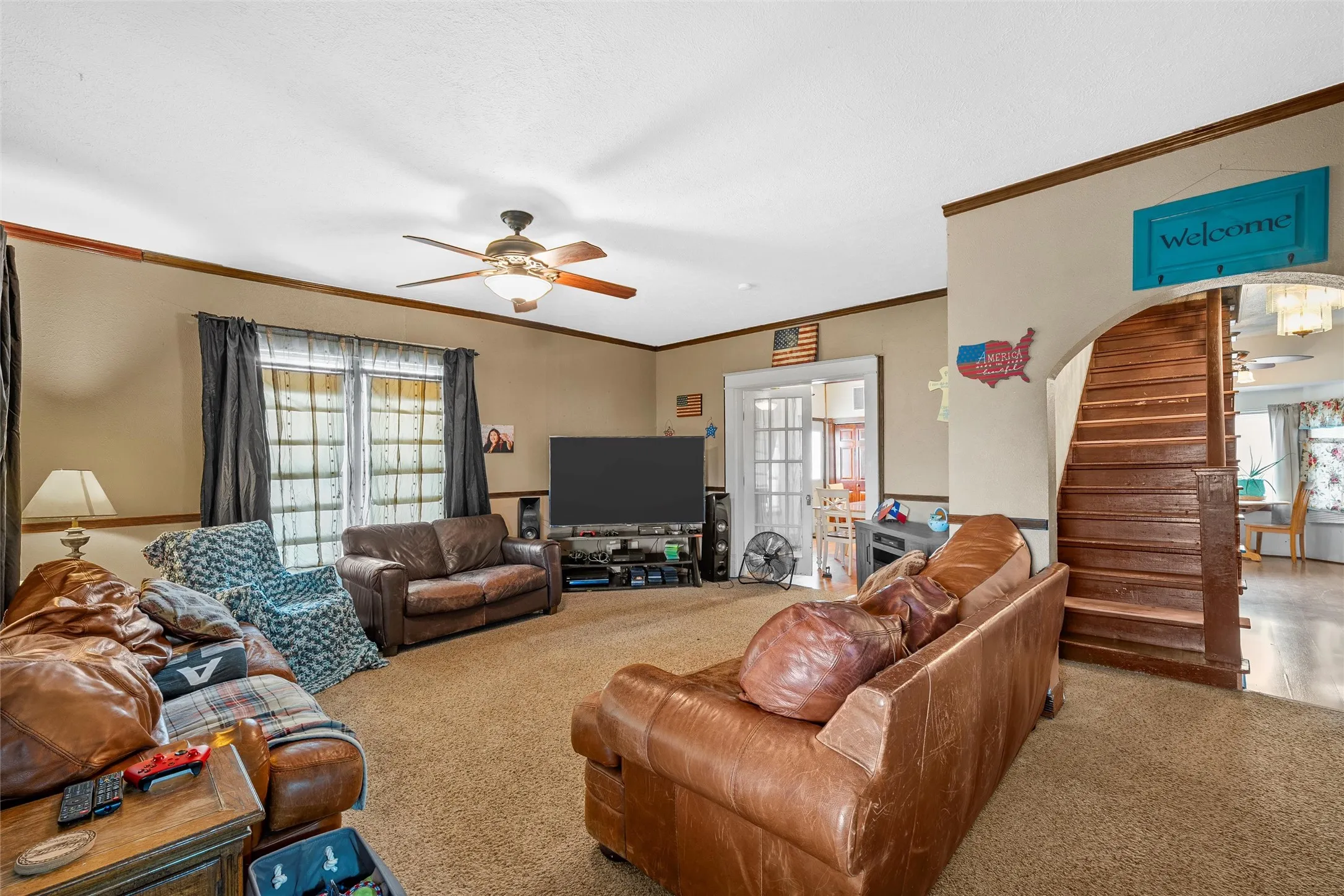 Single Family Residence For Sale in Bosque County , 306 S Cleveland, Meridian, Texas 76665, 4 Bedroom, 2 Bathroom, 2 Garage spaces, 2,328 Sqft, built in 1930, mls#21123563, Real Estate Agent in Meridian, Homes For Sale in Bosque county, Homes For Sale in Meridian, Realtor in Meridian Texas, Real Estate Brokerage Independent Realty Texas, Luminita Cordes Realtor