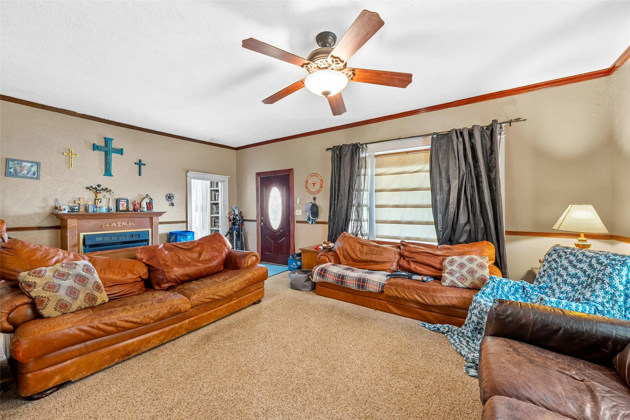 Single Family Residence For Sale in Bosque County , 306 S Cleveland, Meridian, Texas 76665, 4 Bedroom, 2 Bathroom, 2 Garage spaces, 2,328 Sqft, built in 1930, mls#21123563, Real Estate Agent in Meridian, Homes For Sale in Bosque county, Homes For Sale in Meridian, Realtor in Meridian Texas, Real Estate Brokerage Independent Realty Texas, Luminita Cordes Realtor