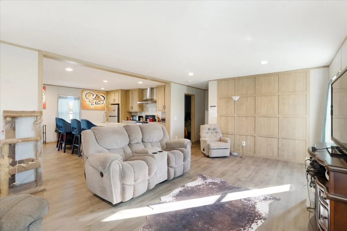 Manufactured Home For Sale in Hunt County , 5740 County Road 1091, Celeste, Texas 75423, 4 Bedrooms, 2 Bathrooms, Garage spaces, 2,432 Sqft, built in 2021, Preowned, Price $299,000, mls#21126764, Real Estate Agent in Celeste, Homes For Sale in Hunt county, Homes For Sale in Celeste, Realtor in Celeste Texas, Real Estate Brokerage Independent Realty Texas, Luminita Cordes Realtor