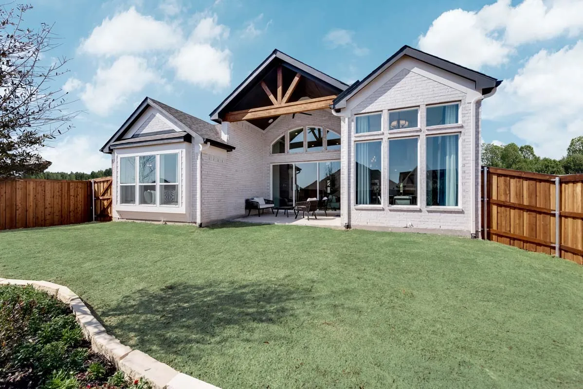 Single Family Residence For Sale in Denton County , 1219 Stagecoach Trail, Justin, Texas 76247, 4 Bedroom, 4 Bathroom, 2 Garage spaces, 3,100 Sqft, built in 2022, New Construction - Complete, mls#21127642, Real Estate Agent in Justin, Homes For Sale in Denton county, Homes For Sale in Justin, Realtor in Justin Texas, Real Estate Brokerage Independent Realty Texas, Luminita Cordes Realtor