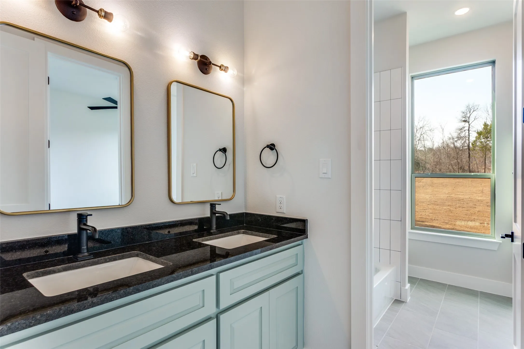 Single Family Residence For Sale in Parker County , 521 Aermotor Loop, Weatherford, Texas 76085, 4 Bedroom, 4 Bathroom, 3 Garage spaces, 2,745 Sqft, built in 2026, mls#21125360, Real Estate Agent in Weatherford, Homes For Sale in Parker county, Homes For Sale in Weatherford, Realtor in Weatherford Texas, Real Estate Brokerage Independent Realty Texas, Luminita Cordes Realtor