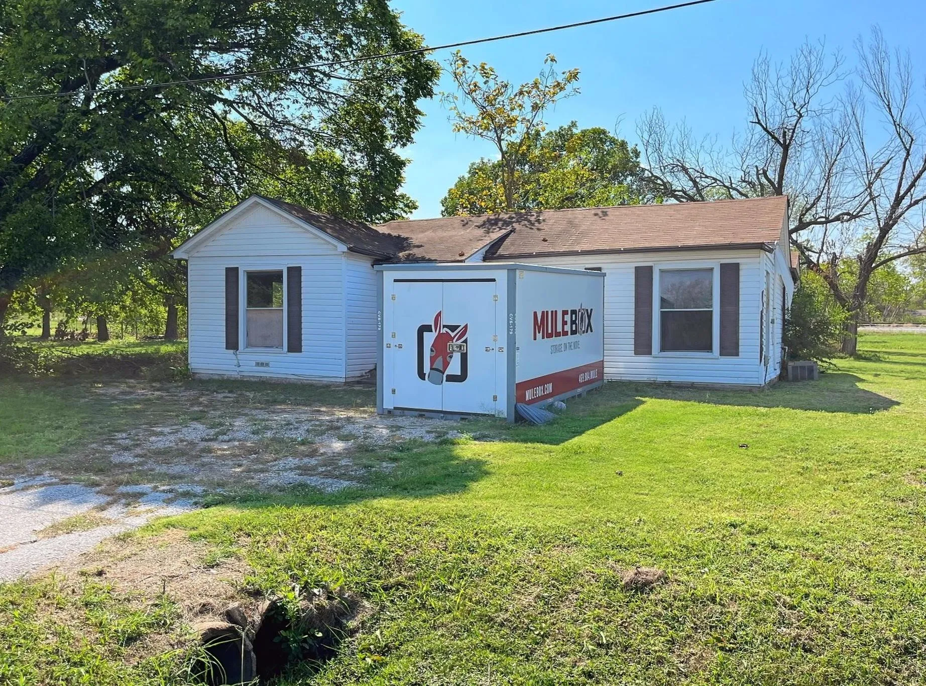 Retail For Sale in Kaufman County , 507 E Broad Street, Forney, Texas 75126, 0, 0, Garage spaces, 0 Sqft, built in 1960, Preowned, Price $99,900, mls#21127851, Real Estate Agent in Forney, Homes For Sale in Kaufman county, Homes For Sale in Forney, Realtor in Forney Texas, Real Estate Brokerage Independent Realty Texas, Luminita Cordes Realtor
