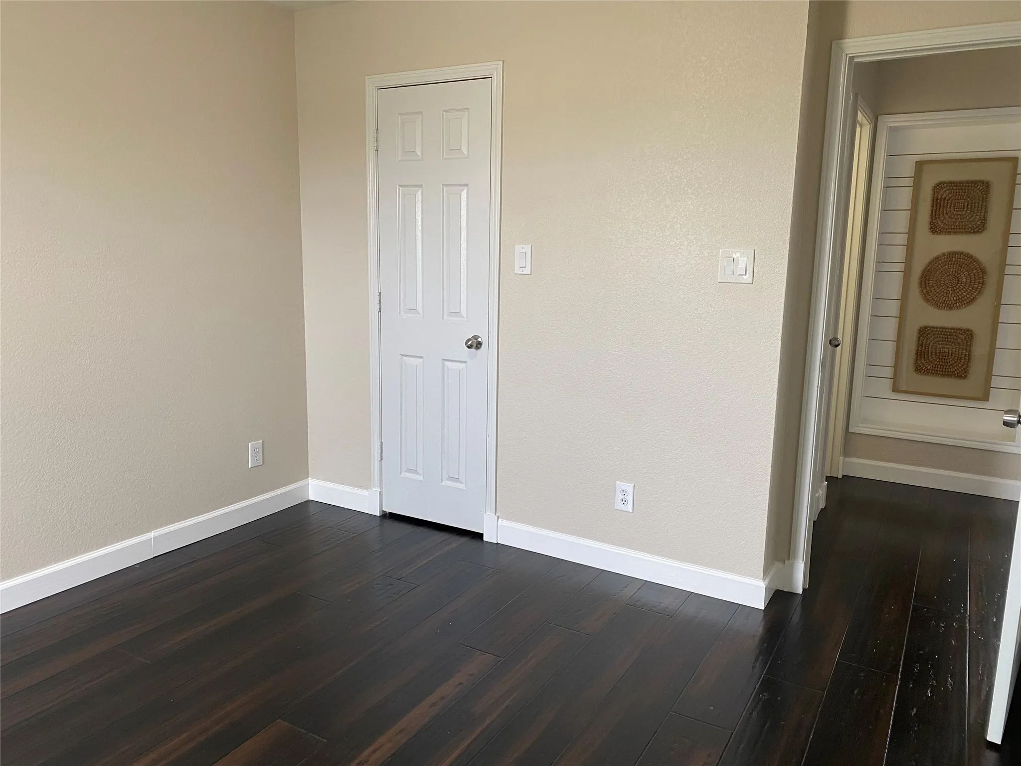 Single Family Residence For Rent in Dallas County , 2920 Pinehurst, Grand Prairie, Texas 75104, 4 Bedroom, 4 Bathroom, 2 Garage spaces, 3,269 Sqft, built in 2006, mls#21127720, Real Estate Agent in Grand Prairie, Homes For Rent in Dallas county, Homes For Rent in Grand Prairie, Realtor in Grand Prairie Texas, Real Estate Brokerage Independent Realty Texas, Luminita Cordes Realtor