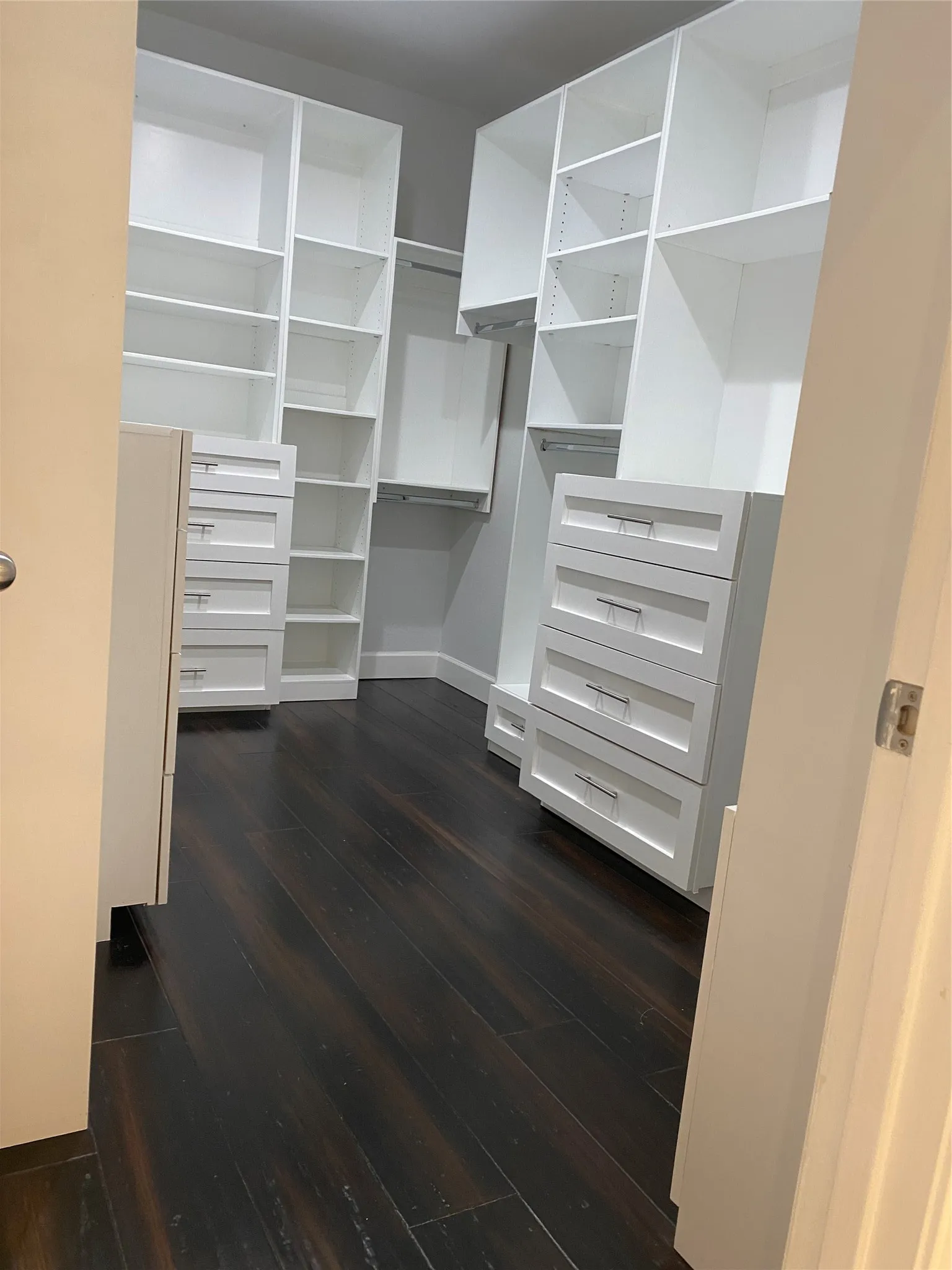Single Family Residence For Rent in Dallas County , 2920 Pinehurst, Grand Prairie, Texas 75104, 4 Bedroom, 4 Bathroom, 2 Garage spaces, 3,269 Sqft, built in 2006, mls#21127720, Real Estate Agent in Grand Prairie, Homes For Rent in Dallas county, Homes For Rent in Grand Prairie, Realtor in Grand Prairie Texas, Real Estate Brokerage Independent Realty Texas, Luminita Cordes Realtor