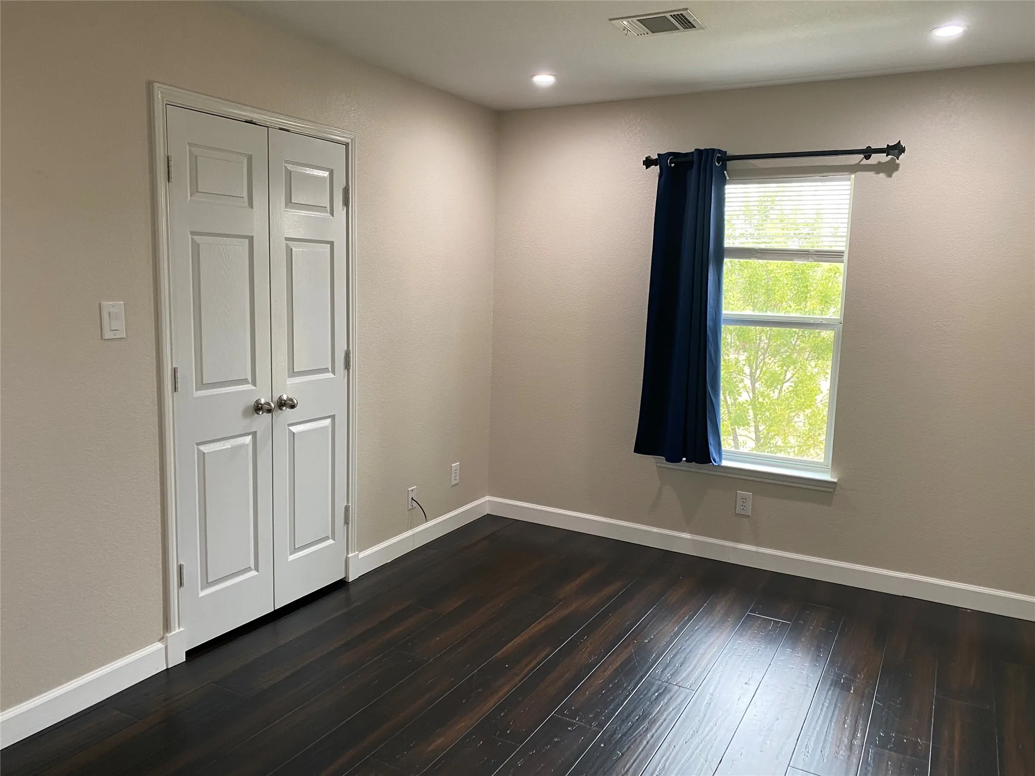 Single Family Residence For Rent in Dallas County , 2920 Pinehurst, Grand Prairie, Texas 75104, 4 Bedroom, 4 Bathroom, 2 Garage spaces, 3,269 Sqft, built in 2006, mls#21127720, Real Estate Agent in Grand Prairie, Homes For Rent in Dallas county, Homes For Rent in Grand Prairie, Realtor in Grand Prairie Texas, Real Estate Brokerage Independent Realty Texas, Luminita Cordes Realtor