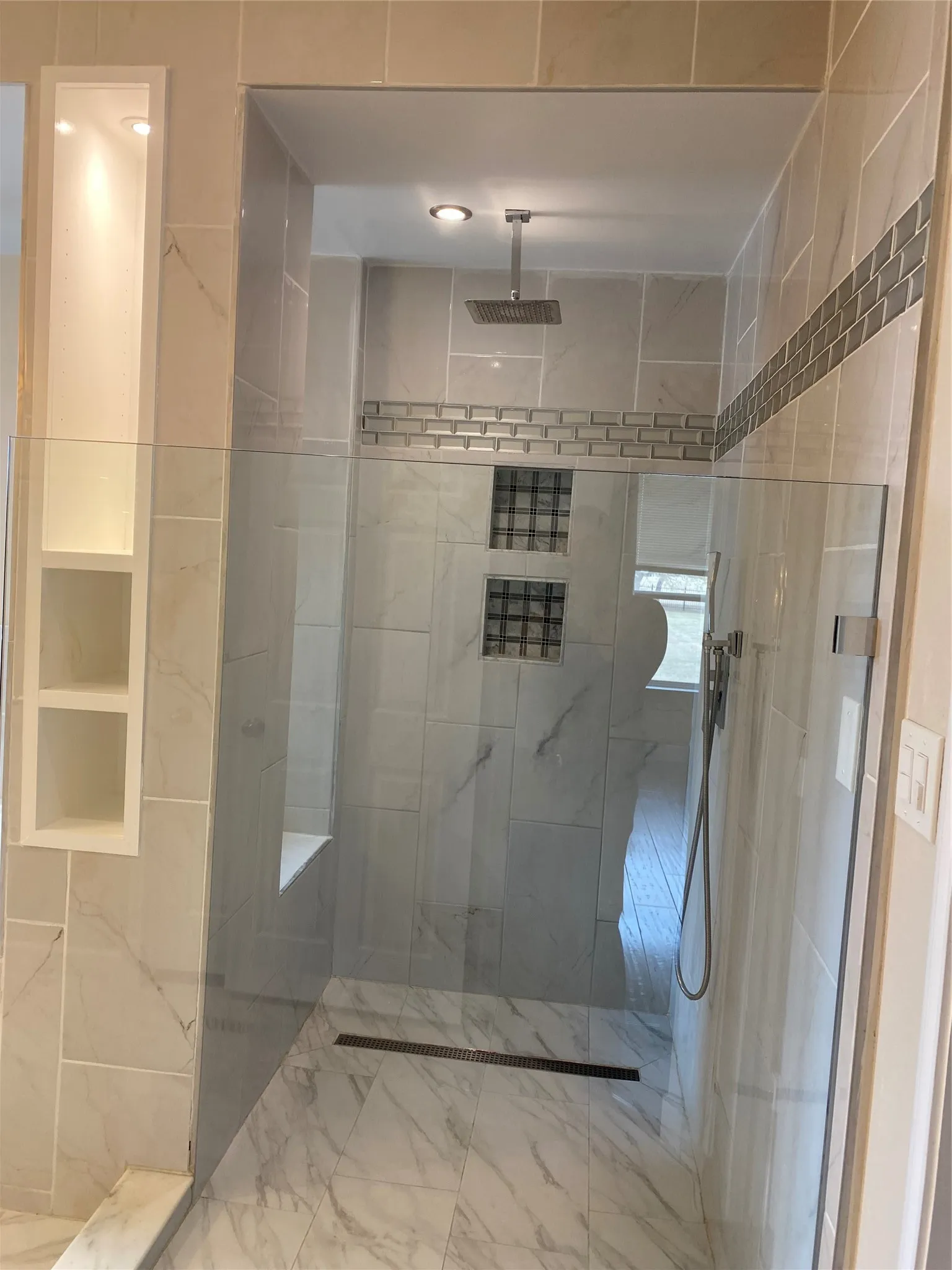 Single Family Residence For Rent in Dallas County , 2920 Pinehurst, Grand Prairie, Texas 75104, 4 Bedroom, 4 Bathroom, 2 Garage spaces, 3,269 Sqft, built in 2006, mls#21127720, Real Estate Agent in Grand Prairie, Homes For Rent in Dallas county, Homes For Rent in Grand Prairie, Realtor in Grand Prairie Texas, Real Estate Brokerage Independent Realty Texas, Luminita Cordes Realtor