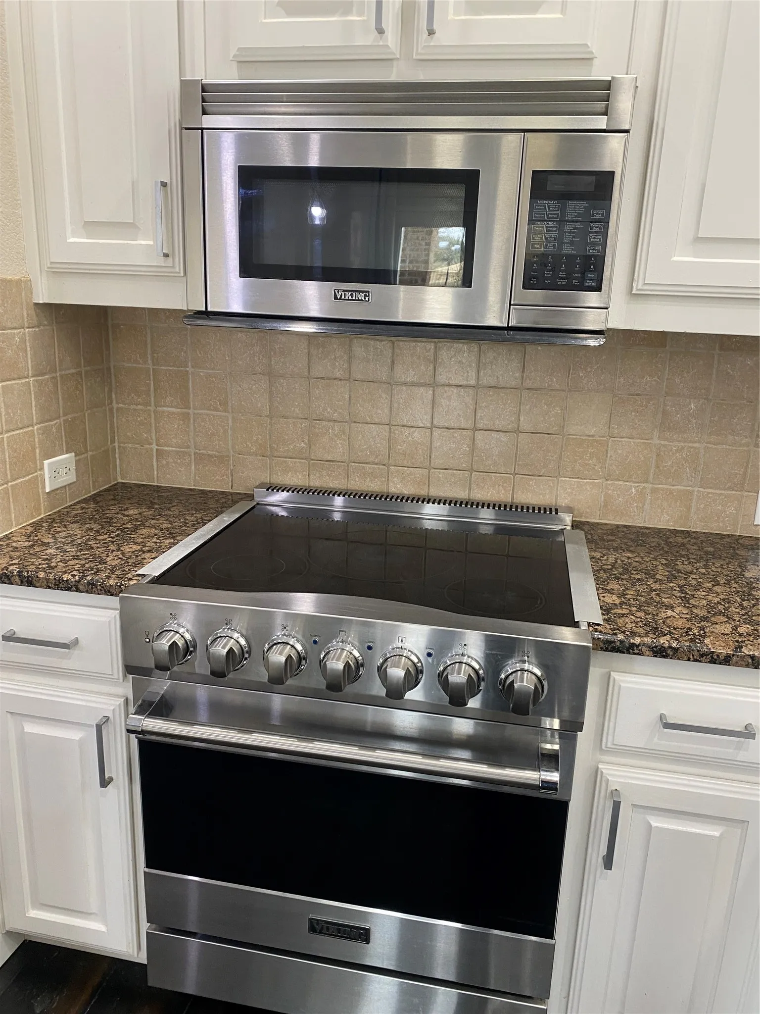 Single Family Residence For Rent in Dallas County , 2920 Pinehurst, Grand Prairie, Texas 75104, 4 Bedroom, 4 Bathroom, 2 Garage spaces, 3,269 Sqft, built in 2006, mls#21127720, Real Estate Agent in Grand Prairie, Homes For Rent in Dallas county, Homes For Rent in Grand Prairie, Realtor in Grand Prairie Texas, Real Estate Brokerage Independent Realty Texas, Luminita Cordes Realtor