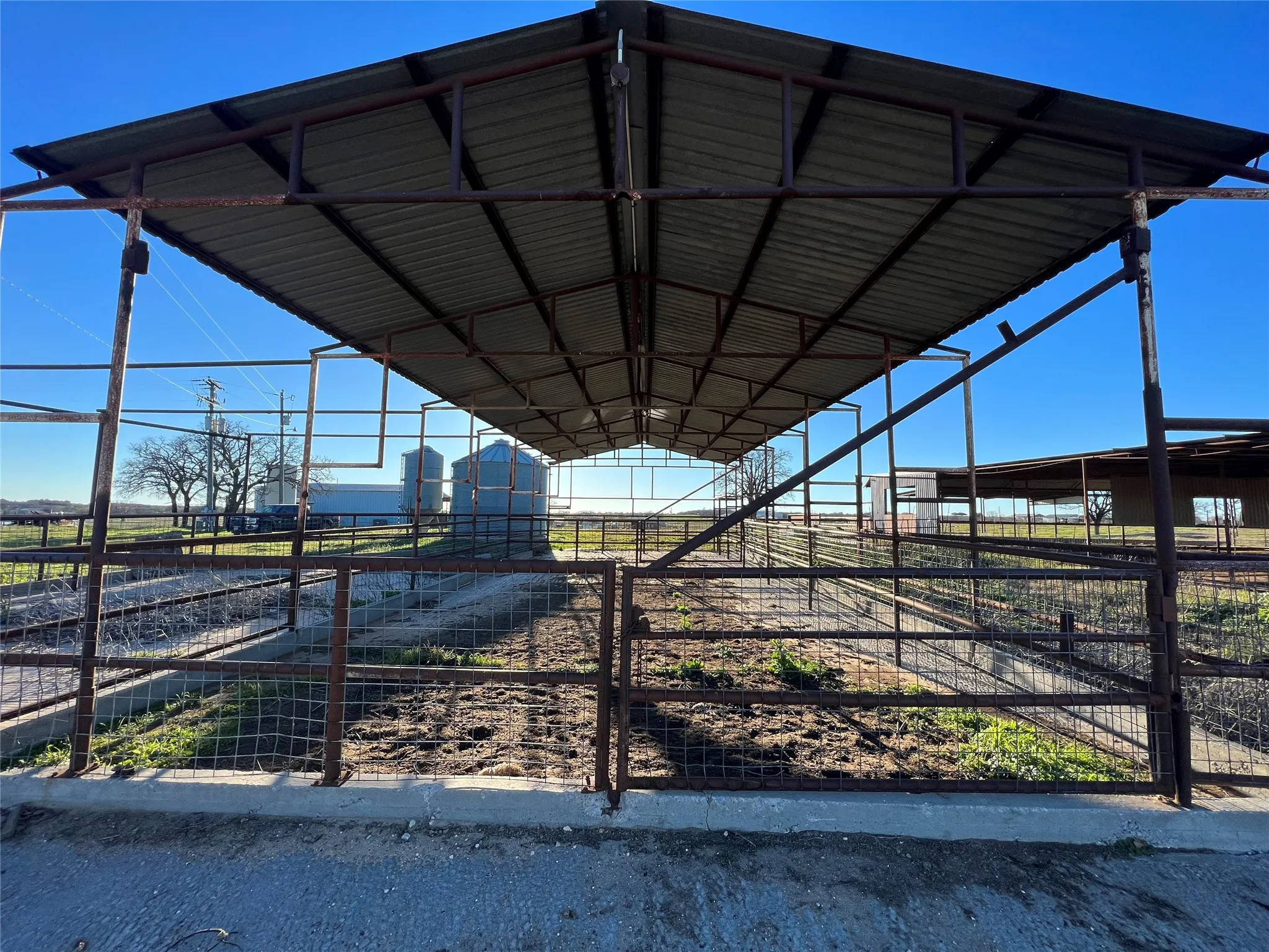 Ranch For Sale in Erath County , 3388 County Road 428, Stephenville, Texas 76401, 0, 0, Garage spaces, 0 Sqft, built in 2000, Price $1,285,000, mls#21128144, Real Estate Agent in Stephenville, Homes For Sale in Erath county, Homes For Sale in Stephenville, Realtor in Stephenville Texas, Real Estate Brokerage Independent Realty Texas, Luminita Cordes Realtor