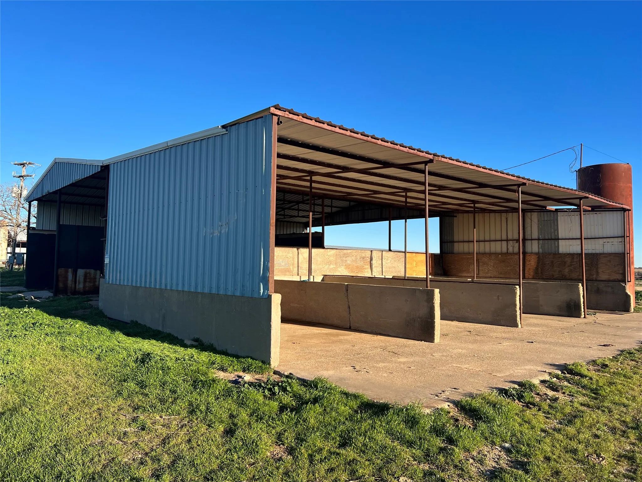 Ranch For Sale in Erath County , 3388 County Road 428, Stephenville, Texas 76401, 0, 0, Garage spaces, 0 Sqft, built in 2000, Price $1,285,000, mls#21128144, Real Estate Agent in Stephenville, Homes For Sale in Erath county, Homes For Sale in Stephenville, Realtor in Stephenville Texas, Real Estate Brokerage Independent Realty Texas, Luminita Cordes Realtor