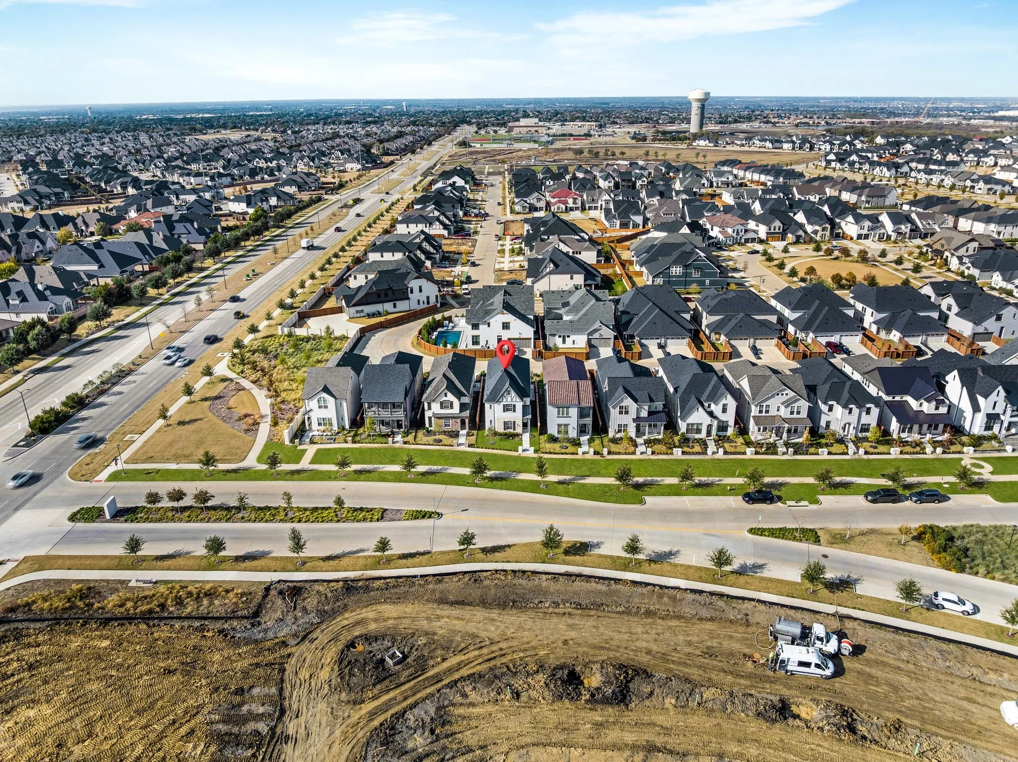 Single Family Residence For Sale in Denton County , 13630 Colony Mews, Frisco, Texas 75033, 4 Bedroom, 3 Bathroom, 2 Garage spaces, 2,659 Sqft, built in 2024, Preowned, mls#21120370, Real Estate Agent in Frisco, Homes For Sale in Denton county, Homes For Sale in Frisco, Realtor in Frisco Texas, Real Estate Brokerage Independent Realty Texas, Luminita Cordes Realtor