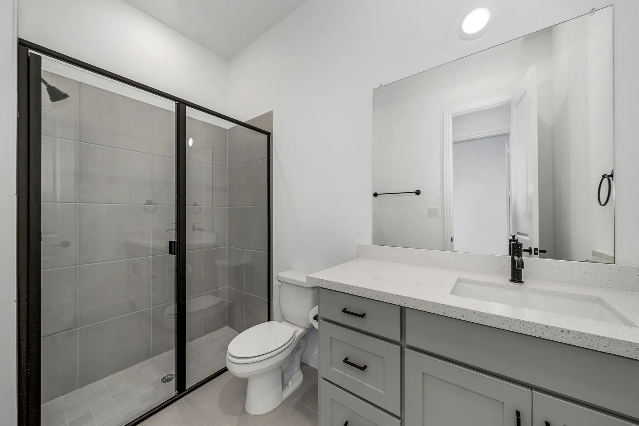 Single Family Residence For Sale in Denton County , 13630 Colony Mews, Frisco, Texas 75033, 4 Bedroom, 3 Bathroom, 2 Garage spaces, 2,659 Sqft, built in 2024, Preowned, mls#21120370, Real Estate Agent in Frisco, Homes For Sale in Denton county, Homes For Sale in Frisco, Realtor in Frisco Texas, Real Estate Brokerage Independent Realty Texas, Luminita Cordes Realtor