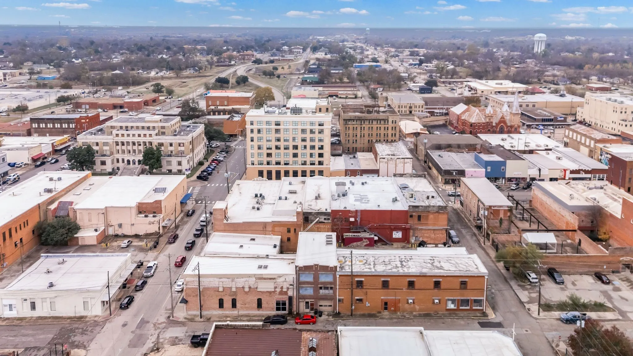 Retail For Sale in Hunt County , 2402 Stonewall Street, Greenville, Texas 75401, 0, 0, Garage spaces, 0 Sqft, built in 1943, Preowned, mls#21128545, Real Estate Agent in Greenville, Homes For Sale in Hunt county, Homes For Sale in Greenville, Realtor in Greenville Texas, Real Estate Brokerage Independent Realty Texas, Luminita Cordes Realtor