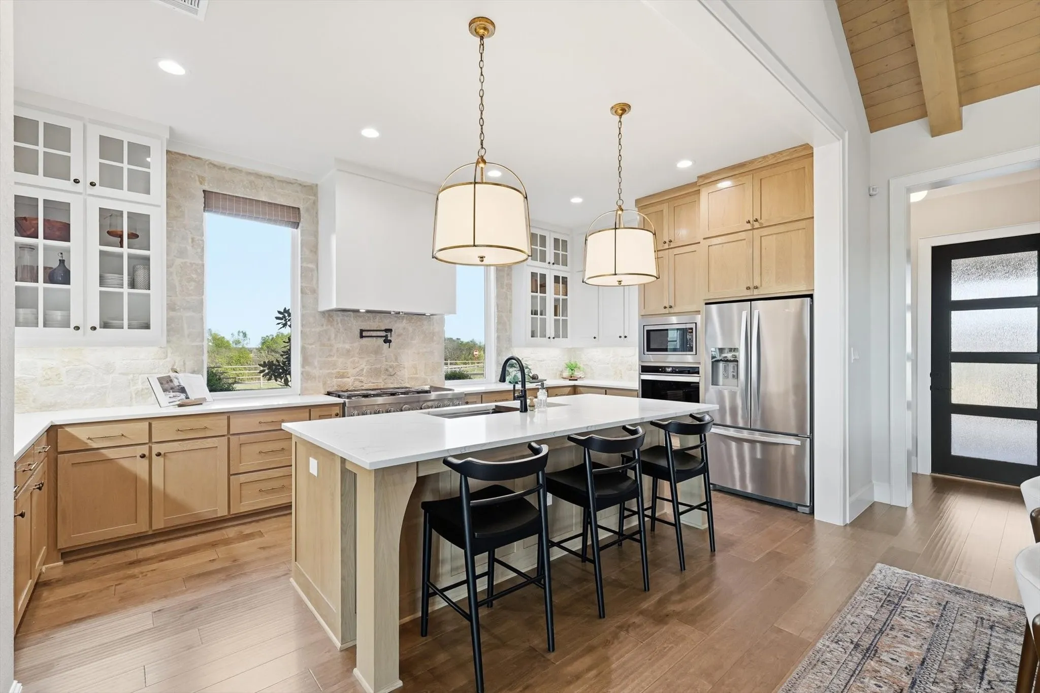 Single Family Residence For Sale in Ellis County , 122 Ozro Road, Maypearl, Texas 76084, 4 Bedroom, 3 Bathroom, 3 Garage spaces, 3,507 Sqft, built in 2023, New Construction - Complete, mls#21126789, Real Estate Agent in Maypearl, Homes For Sale in Ellis county, Homes For Sale in Maypearl, Realtor in Maypearl Texas, Real Estate Brokerage Independent Realty Texas, Luminita Cordes Realtor