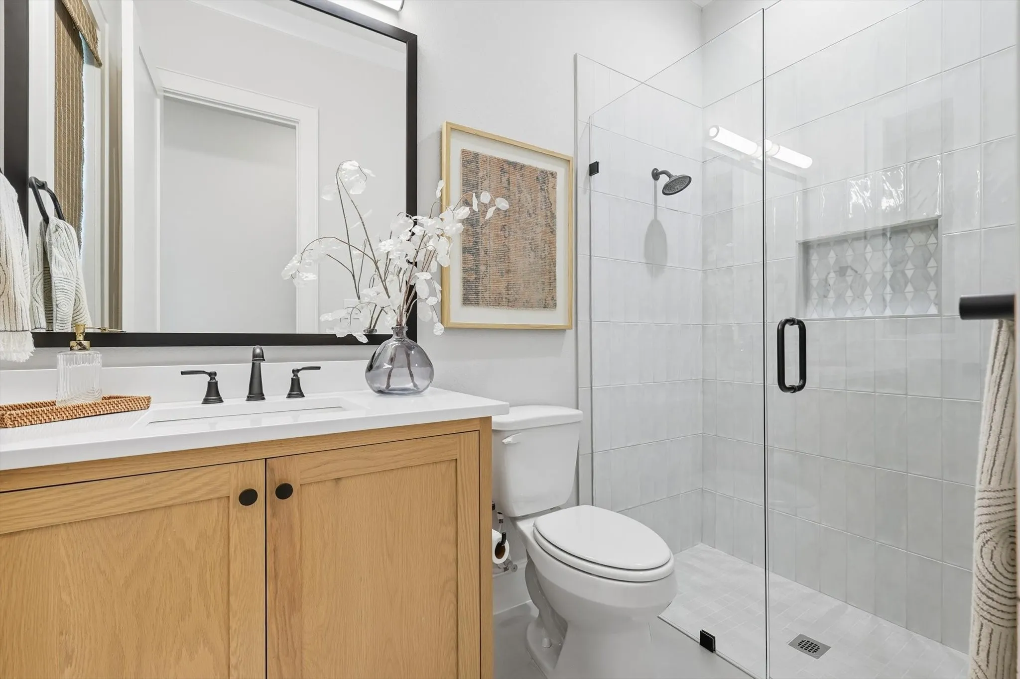 Downstairs full bathroom