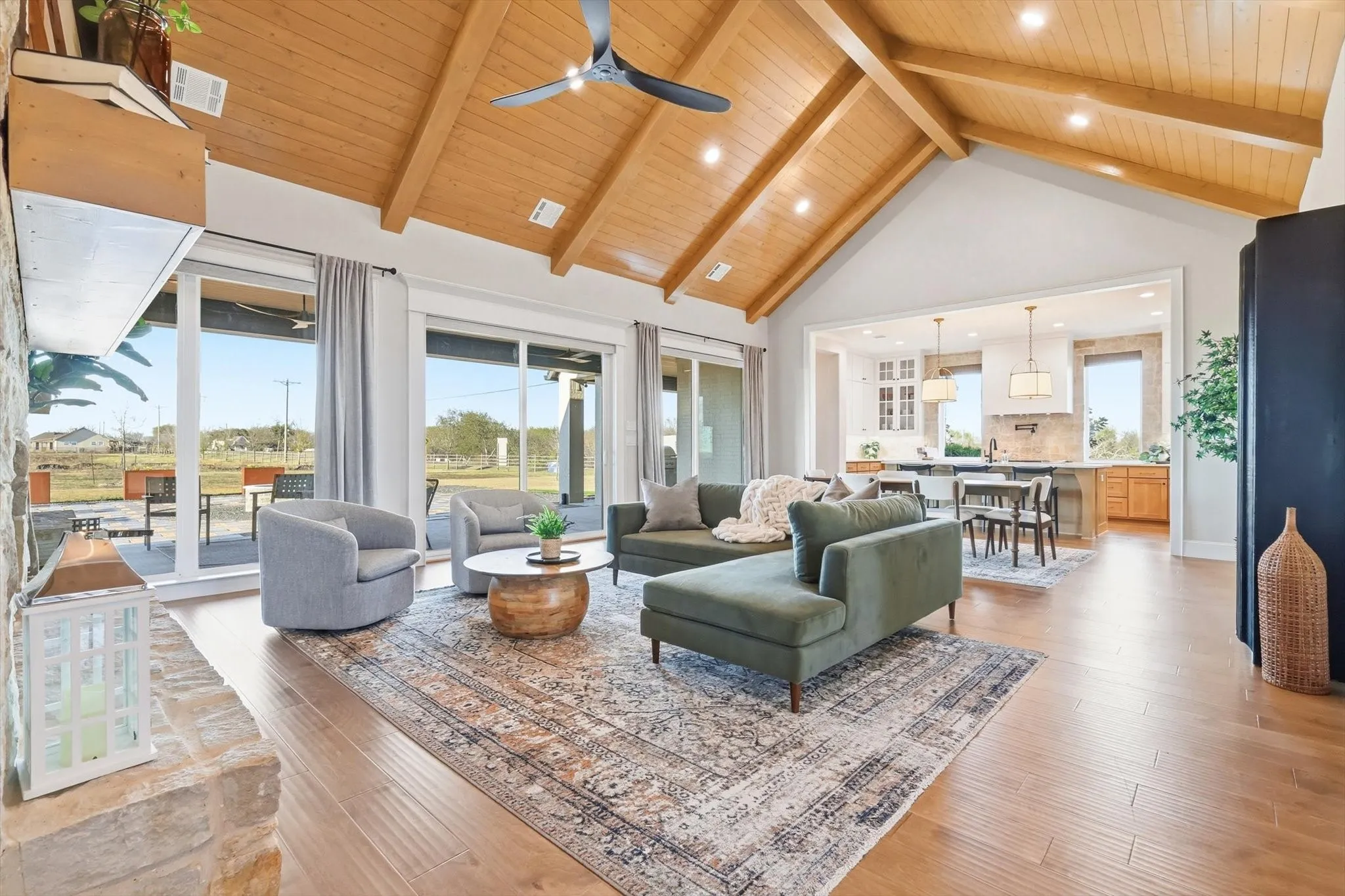 Single Family Residence For Sale in Ellis County , 122 Ozro Road, Maypearl, Texas 76084, 4 Bedroom, 3 Bathroom, 3 Garage spaces, 3,507 Sqft, built in 2023, New Construction - Complete, mls#21126789, Real Estate Agent in Maypearl, Homes For Sale in Ellis county, Homes For Sale in Maypearl, Realtor in Maypearl Texas, Real Estate Brokerage Independent Realty Texas, Luminita Cordes Realtor
