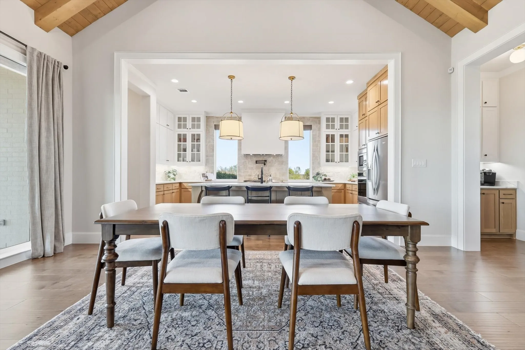 Single Family Residence For Sale in Ellis County , 122 Ozro Road, Maypearl, Texas 76084, 4 Bedroom, 3 Bathroom, 3 Garage spaces, 3,507 Sqft, built in 2023, New Construction - Complete, mls#21126789, Real Estate Agent in Maypearl, Homes For Sale in Ellis county, Homes For Sale in Maypearl, Realtor in Maypearl Texas, Real Estate Brokerage Independent Realty Texas, Luminita Cordes Realtor