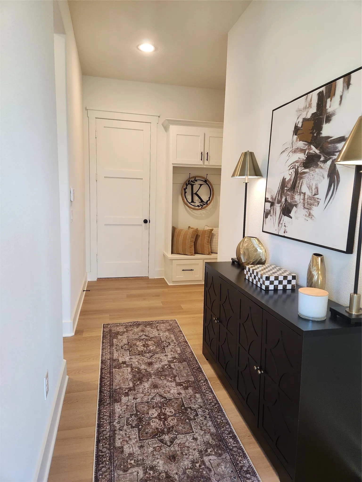 Garage Entry to Mudroom area