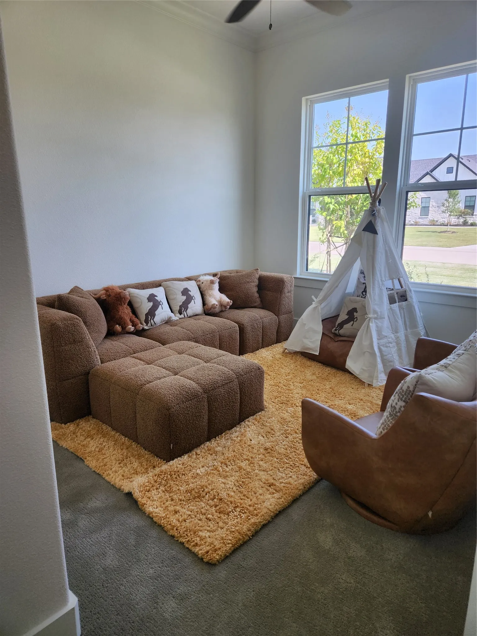 5th Bedroom, Nursery or Office option