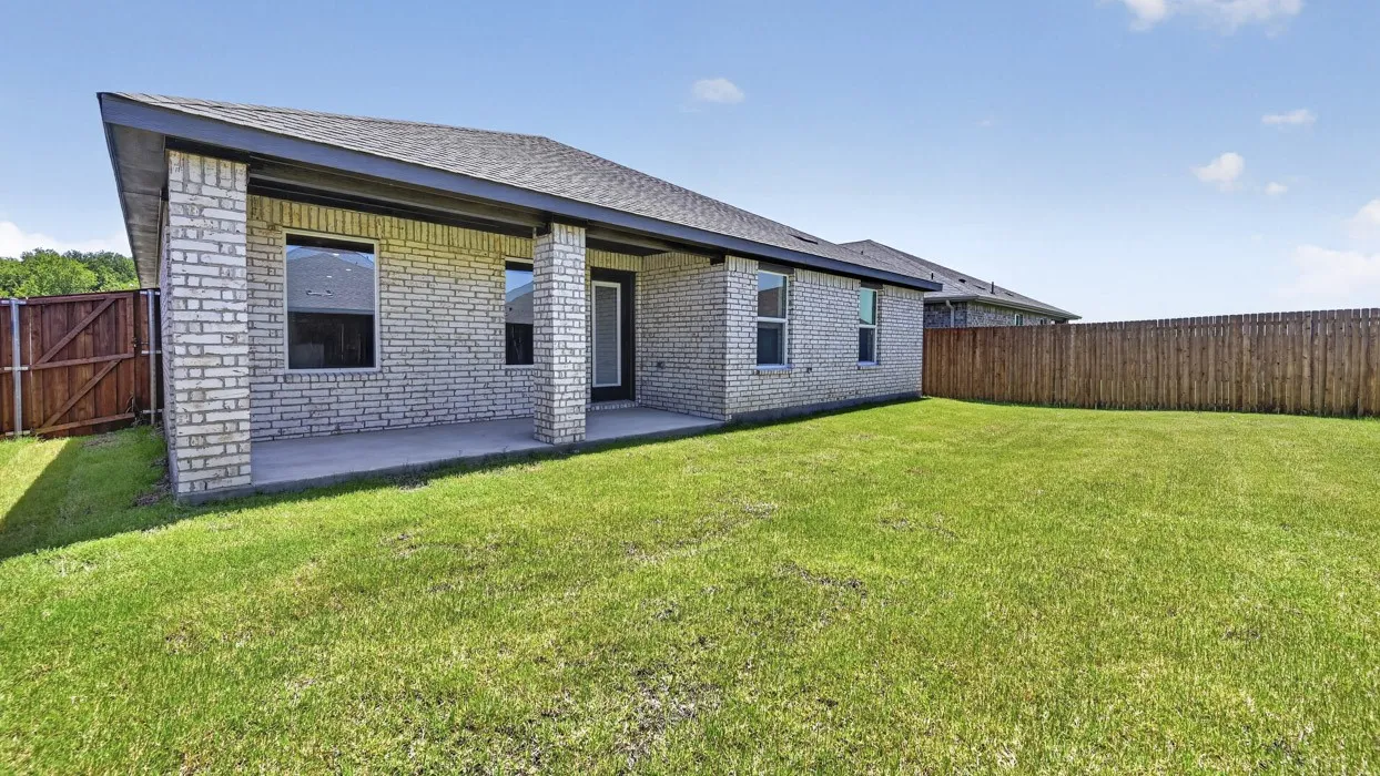 Single Family Residence For Sale in Denton County , 4114 Thistle Drive, Sanger, Texas 76266, 4 Bedroom, 2 Bathroom, 2 Garage spaces, 2,107 Sqft, built in 2026, New Construction - Incomplete, mls#21128836, Real Estate Agent in Sanger, Homes For Sale in Denton county, Homes For Sale in Sanger, Realtor in Sanger Texas, Real Estate Brokerage Independent Realty Texas, Luminita Cordes Realtor