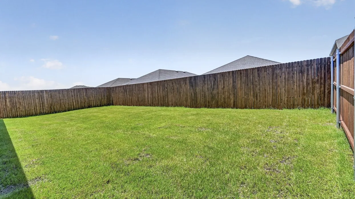 Single Family Residence For Sale in Denton County , 4114 Thistle Drive, Sanger, Texas 76266, 4 Bedroom, 2 Bathroom, 2 Garage spaces, 2,107 Sqft, built in 2026, New Construction - Incomplete, mls#21128836, Real Estate Agent in Sanger, Homes For Sale in Denton county, Homes For Sale in Sanger, Realtor in Sanger Texas, Real Estate Brokerage Independent Realty Texas, Luminita Cordes Realtor