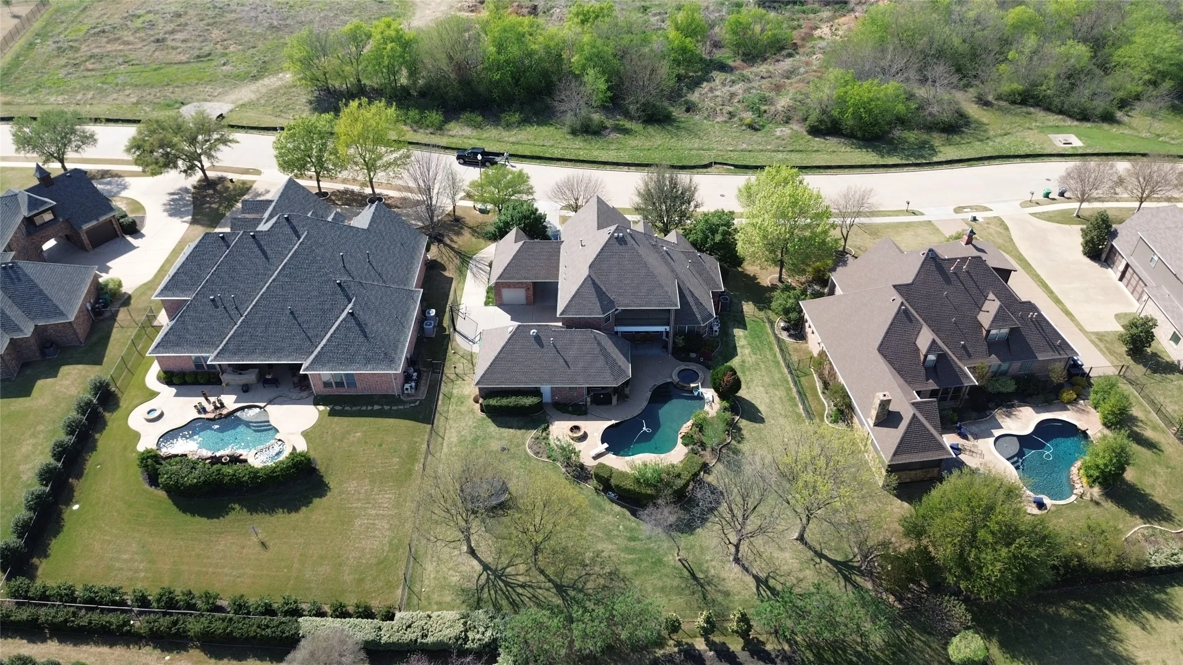 Single Family Residence For Sale in Denton County , 3333 Clubview Drive, Denton, Texas 76226, 4 Bedroom, 4 Bathroom, 3 Garage spaces, 3,530 Sqft, built in 2005, mls#21128838, Real Estate Agent in Denton, Homes For Sale in Denton county, Homes For Sale in Denton, Realtor in Denton Texas, Real Estate Brokerage Independent Realty Texas, Luminita Cordes Realtor