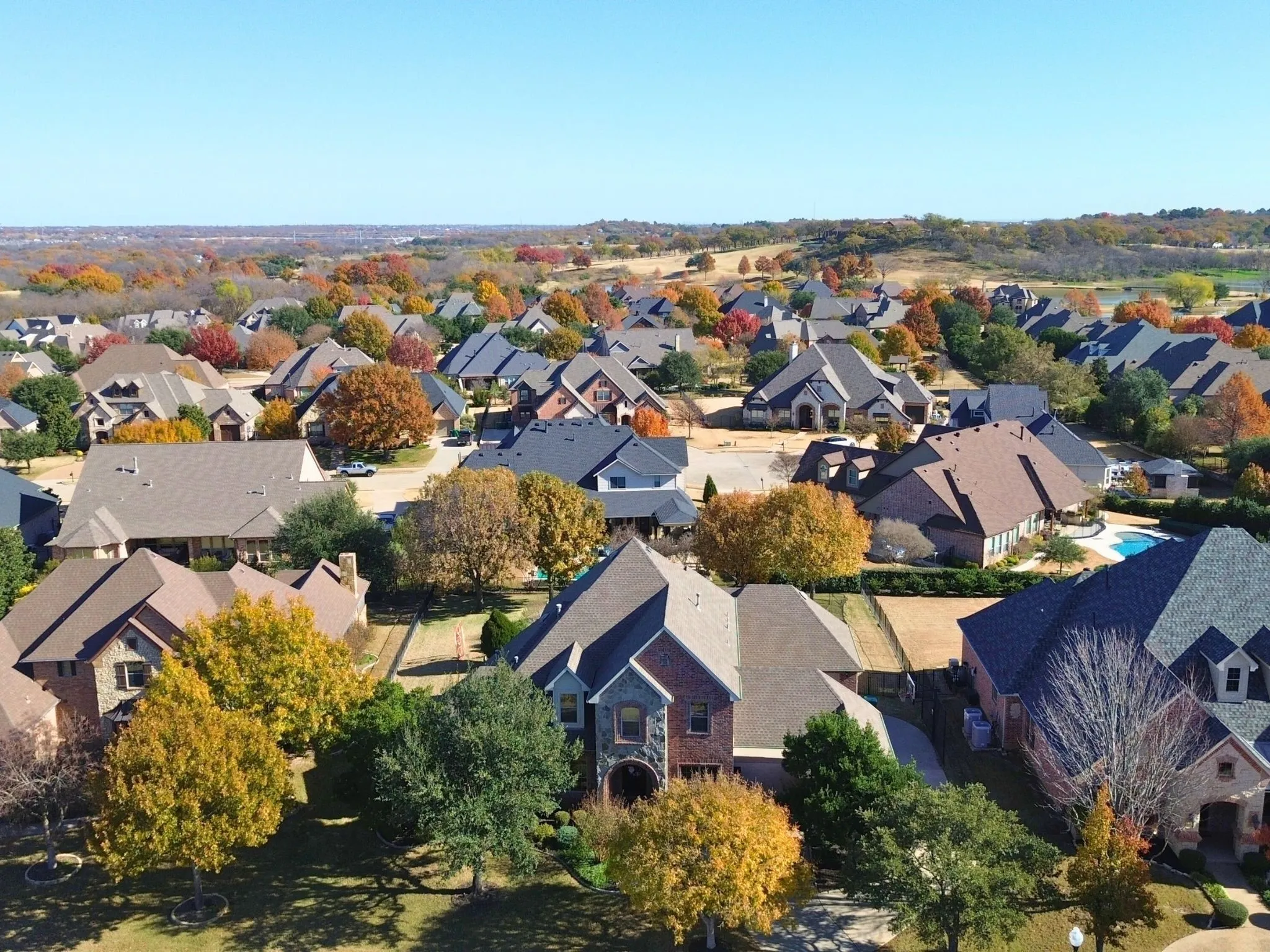 Single Family Residence For Sale in Denton County , 3333 Clubview Drive, Denton, Texas 76226, 4 Bedroom, 4 Bathroom, 3 Garage spaces, 3,530 Sqft, built in 2005, mls#21128838, Real Estate Agent in Denton, Homes For Sale in Denton county, Homes For Sale in Denton, Realtor in Denton Texas, Real Estate Brokerage Independent Realty Texas, Luminita Cordes Realtor