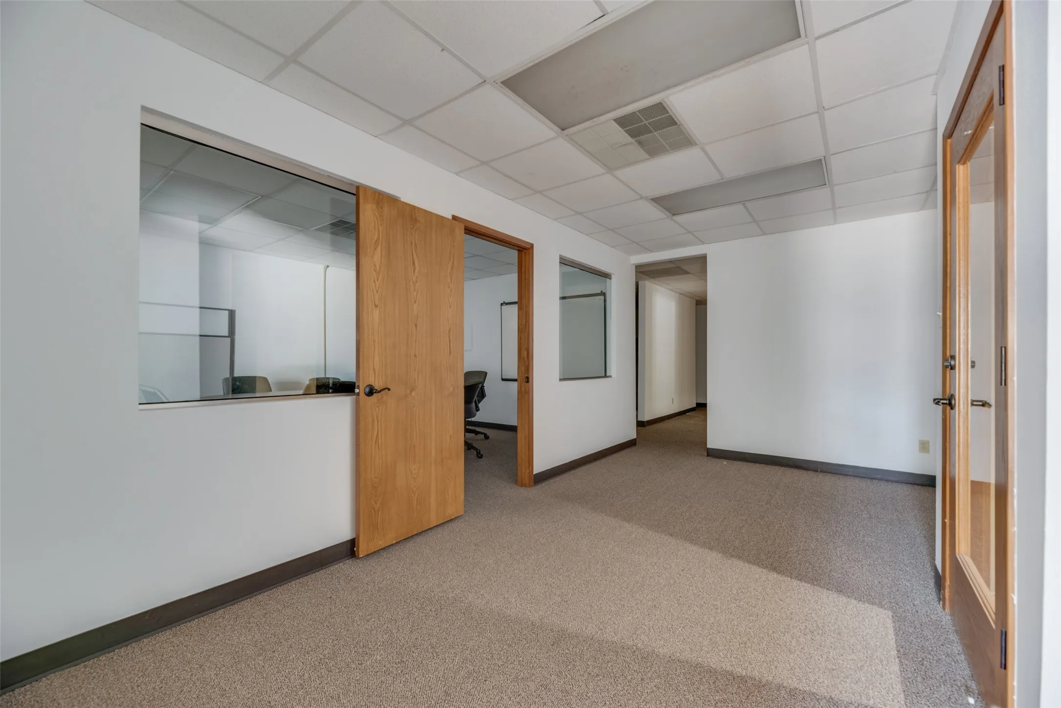 Office For Sale in Dallas County , 726 Dalworth Street, Grand Prairie, Texas 75050, 0, 0, Garage spaces, 0 Sqft, built in 1982, Preowned, mls#21128864, Real Estate Agent in Grand Prairie, Homes For Sale in Dallas county, Homes For Sale in Grand Prairie, Realtor in Grand Prairie Texas, Real Estate Brokerage Independent Realty Texas, Luminita Cordes Realtor