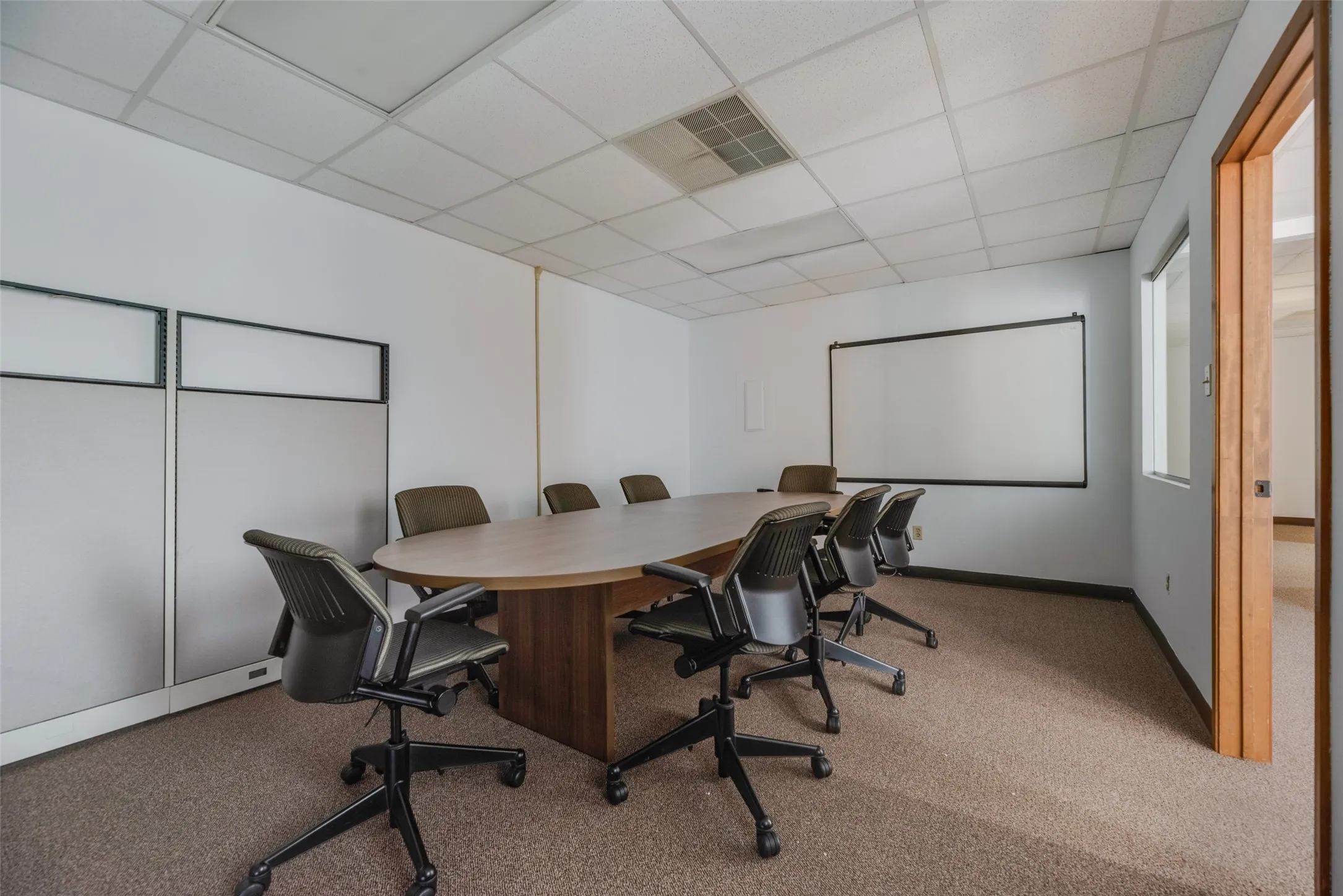 Office For Sale in Dallas County , 726 Dalworth Street, Grand Prairie, Texas 75050, 0, 0, Garage spaces, 0 Sqft, built in 1982, Preowned, mls#21128864, Real Estate Agent in Grand Prairie, Homes For Sale in Dallas county, Homes For Sale in Grand Prairie, Realtor in Grand Prairie Texas, Real Estate Brokerage Independent Realty Texas, Luminita Cordes Realtor