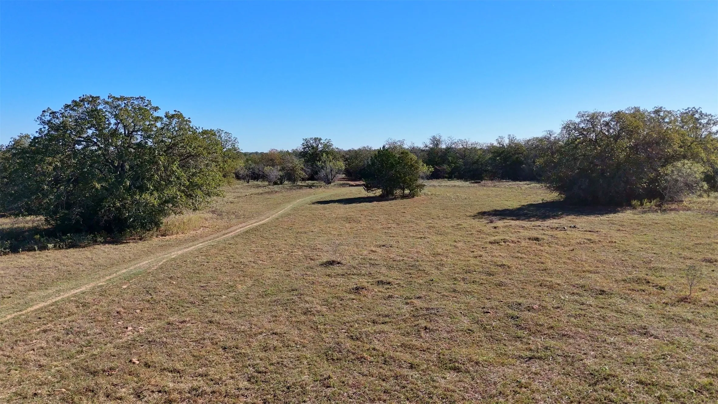 Unimproved Land For Sale in Gonzales County , 7180 County Road 283, Gonzales, Texas 78632, 0, 0, Garage spaces, 0 Sqft, built in 0, Price $6,348,850, mls#21128989, Real Estate Agent in Gonzales, Homes For Sale in Gonzales county, Homes For Sale in Gonzales, Realtor in Gonzales Texas, Real Estate Brokerage Independent Realty Texas, Luminita Cordes Realtor