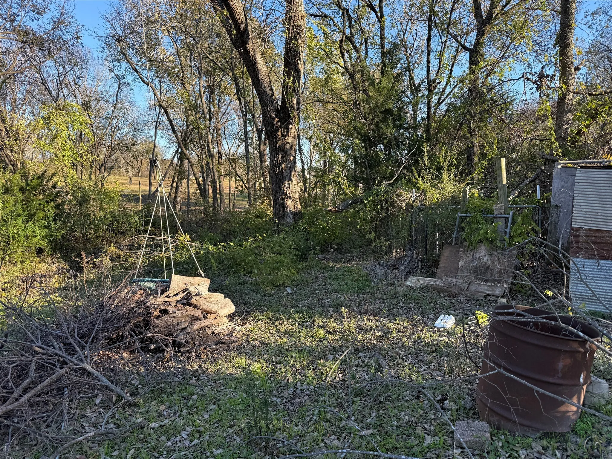 Improved Land For Sale in Johnson County , 408 N Parkway Drive, Alvarado, Texas 76009, 0, 0, Garage spaces, 0 Sqft, built in 1950, Price $225,000, mls#21129049, Real Estate Agent in Alvarado, Homes For Sale in Johnson county, Homes For Sale in Alvarado, Realtor in Alvarado Texas, Real Estate Brokerage Independent Realty Texas, Luminita Cordes Realtor