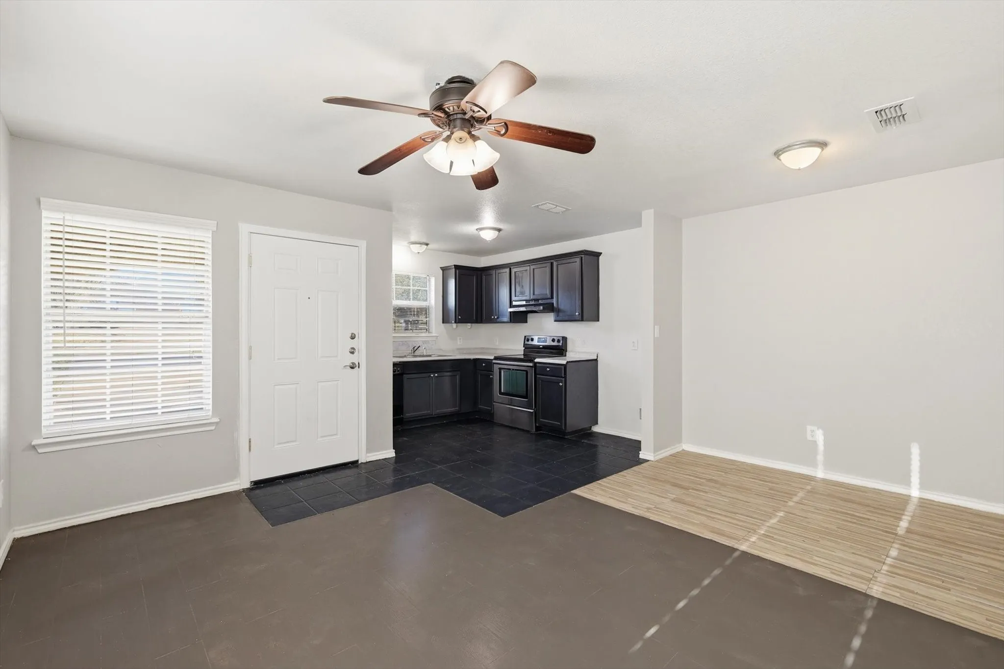 Duplex For Sale in Tarrant County , 2900 NW 29th Street, Fort Worth, Texas 76106, 3 Bedrooms, 2 Bathrooms, Garage spaces, 0 Sqft, built in 2007, Preowned, Price $399,000, mls#21129036, Real Estate Agent in Fort Worth, Homes For Sale in Tarrant county, Homes For Sale in Fort Worth, Realtor in Fort Worth Texas, Real Estate Brokerage Independent Realty Texas, Luminita Cordes Realtor