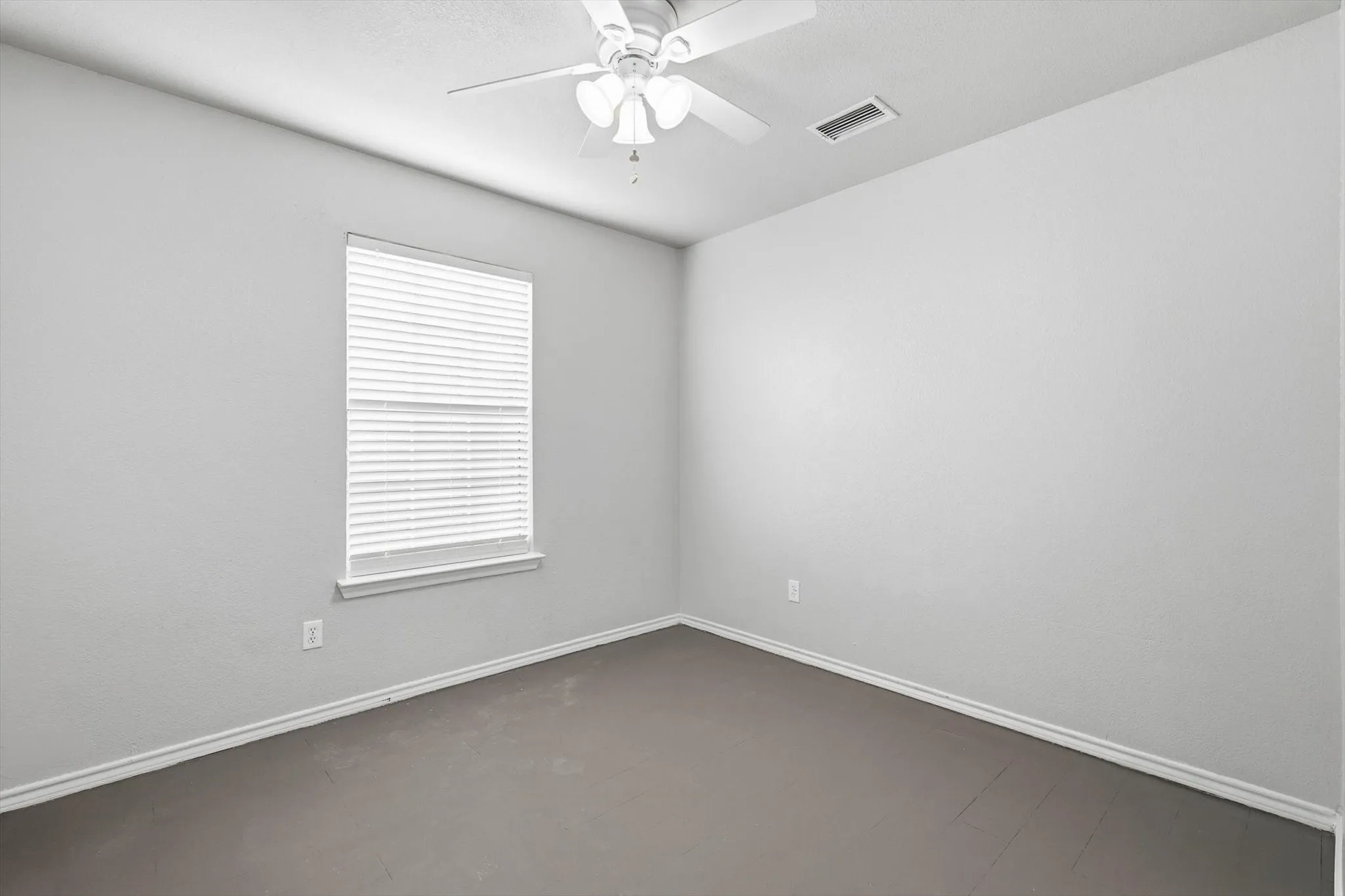 Duplex For Sale in Tarrant County , 2900 NW 29th Street, Fort Worth, Texas 76106, 3 Bedrooms, 2 Bathrooms, Garage spaces, 0 Sqft, built in 2007, Preowned, Price $399,000, mls#21129036, Real Estate Agent in Fort Worth, Homes For Sale in Tarrant county, Homes For Sale in Fort Worth, Realtor in Fort Worth Texas, Real Estate Brokerage Independent Realty Texas, Luminita Cordes Realtor