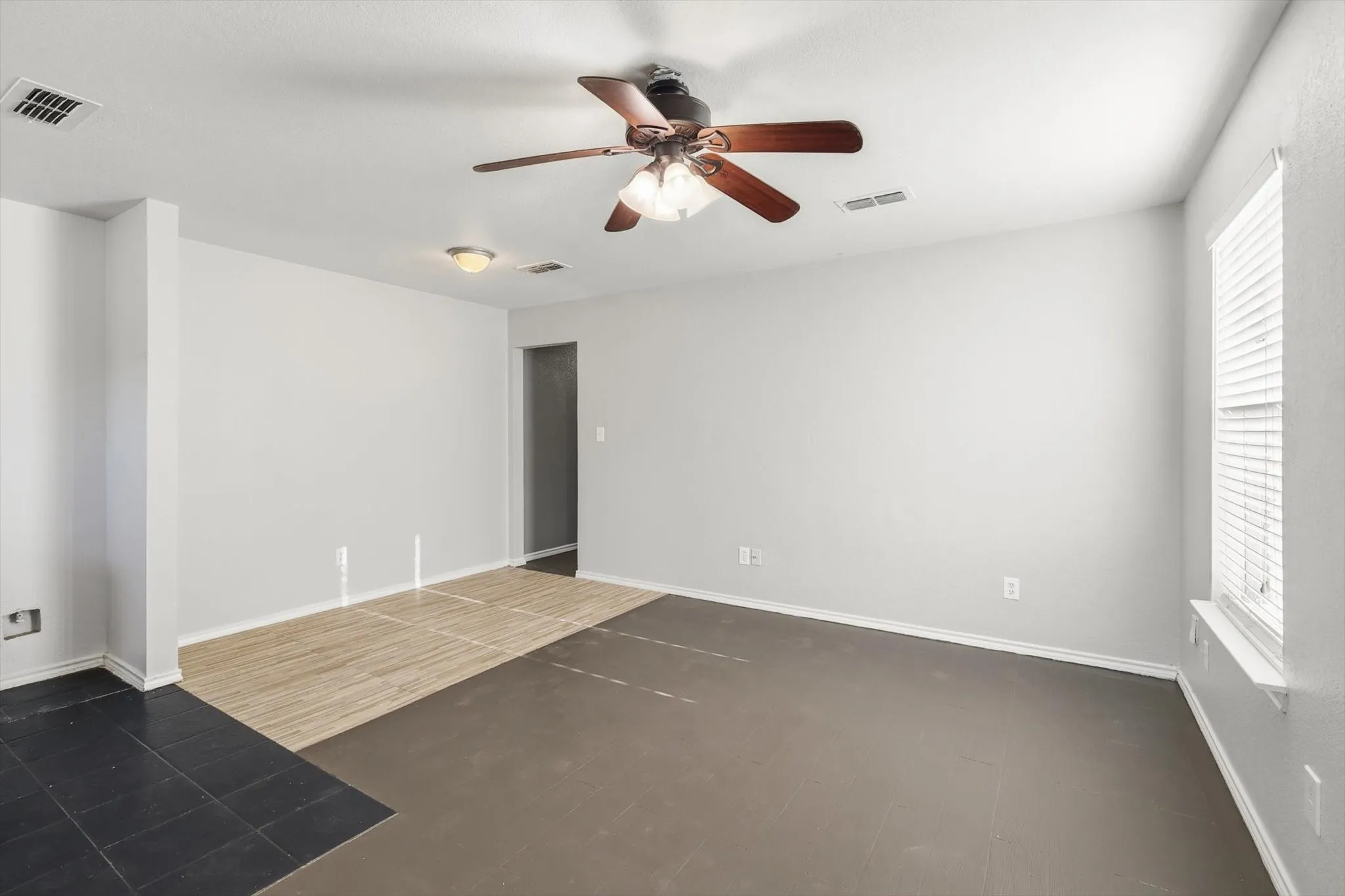 Duplex For Sale in Tarrant County , 2900 NW 29th Street, Fort Worth, Texas 76106, 3 Bedrooms, 2 Bathrooms, Garage spaces, 0 Sqft, built in 2007, Preowned, Price $399,000, mls#21129036, Real Estate Agent in Fort Worth, Homes For Sale in Tarrant county, Homes For Sale in Fort Worth, Realtor in Fort Worth Texas, Real Estate Brokerage Independent Realty Texas, Luminita Cordes Realtor