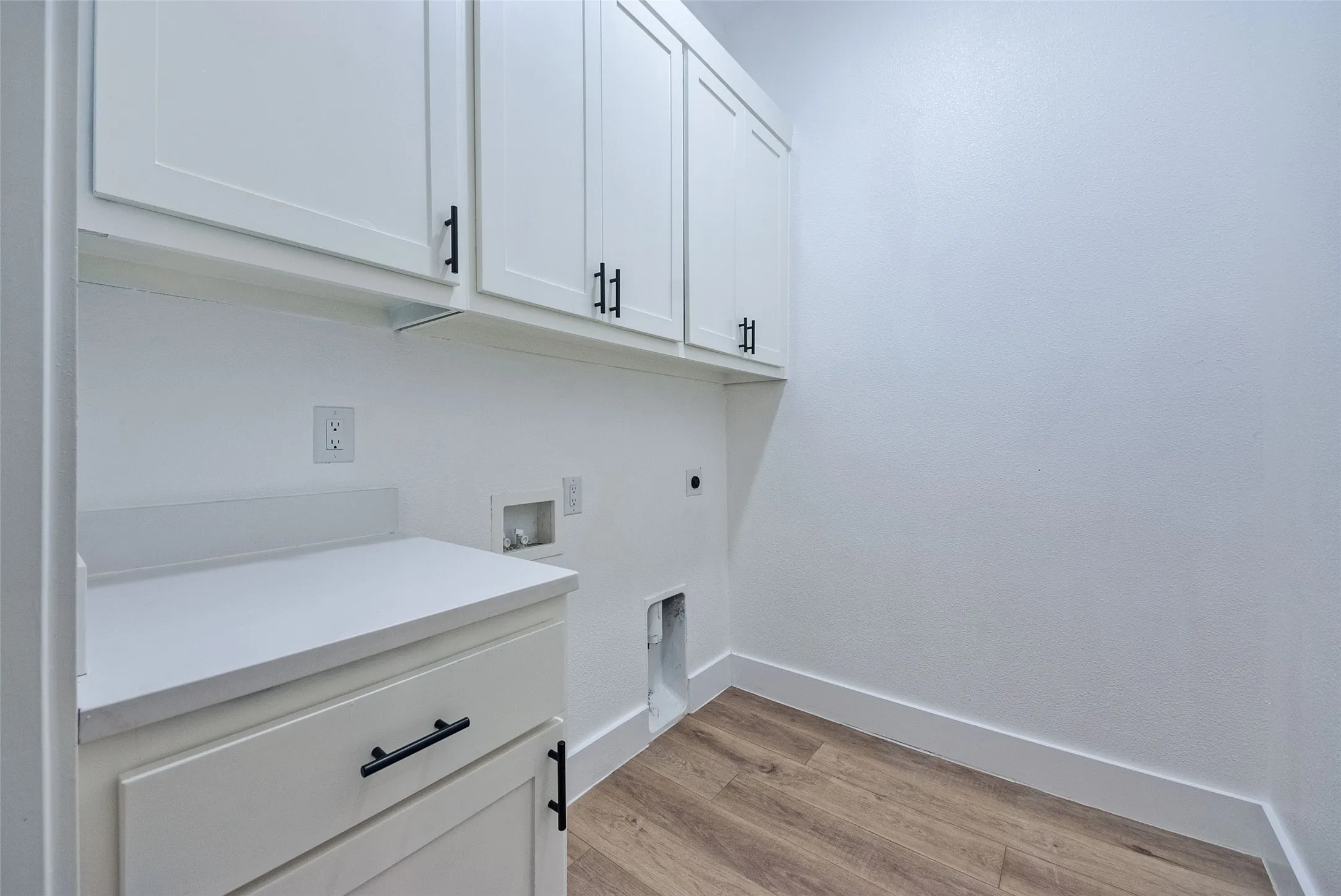 Single Family Residence For Sale in Dallas County , 519 Mount Auburn Avenue, Dallas, Texas 75223, 3 Bedroom, 3 Bathroom, 2 Garage spaces, 2,150 Sqft, built in 2020, mls#21129099, Real Estate Agent in Dallas, Homes For Sale in Dallas county, Homes For Sale in Dallas, Realtor in Dallas Texas, Real Estate Brokerage Independent Realty Texas, Luminita Cordes Realtor