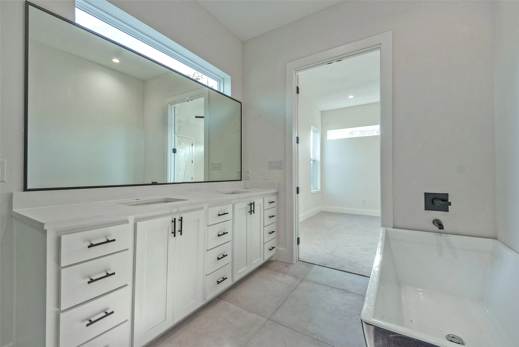 Single Family Residence For Sale in Dallas County , 519 Mount Auburn Avenue, Dallas, Texas 75223, 3 Bedroom, 3 Bathroom, 2 Garage spaces, 2,150 Sqft, built in 2020, mls#21129099, Real Estate Agent in Dallas, Homes For Sale in Dallas county, Homes For Sale in Dallas, Realtor in Dallas Texas, Real Estate Brokerage Independent Realty Texas, Luminita Cordes Realtor
