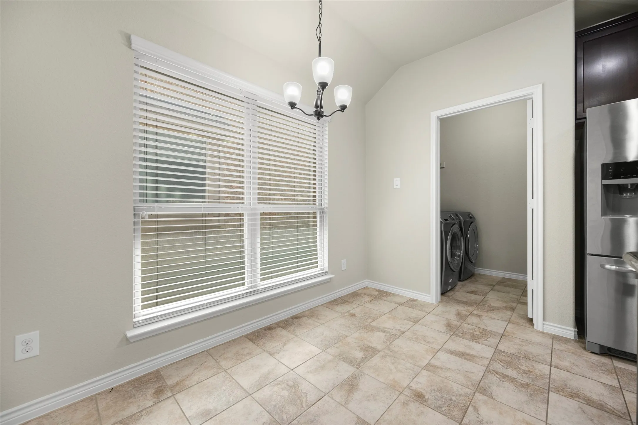 Single Family Residence For Sale in Collin County , 2606 Parkbridge Court, Wylie, Texas 75098, 3 Bedrooms, 2 Bathrooms, 2 Garage spaces, 1,890 Sqft, built in 2016, Preowned, Price $399,000, mls#21129231, Real Estate Agent in Wylie, Homes For Sale in Collin county, Homes For Sale in Wylie, Realtor in Wylie Texas, Real Estate Brokerage Independent Realty Texas, Luminita Cordes Realtor