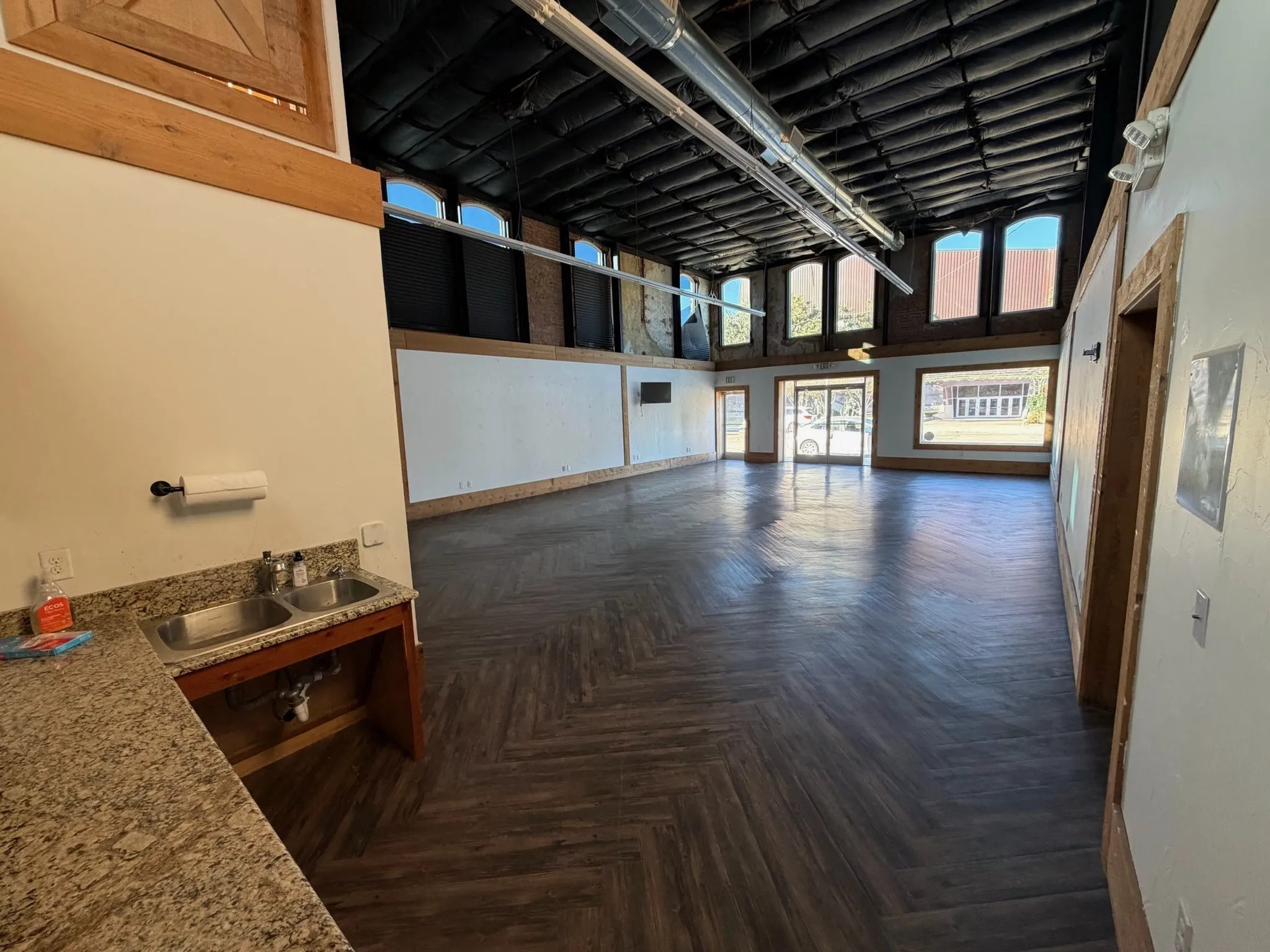 Business For Sale in Taylor County , 1031 N 6th Street, Abilene, Texas 79601, 0, 0, Garage spaces, 0 Sqft, built in 1950, Preowned, mls#21129279, Real Estate Agent in Abilene, Homes For Sale in Taylor county, Homes For Sale in Abilene, Realtor in Abilene Texas, Real Estate Brokerage Independent Realty Texas, Luminita Cordes Realtor